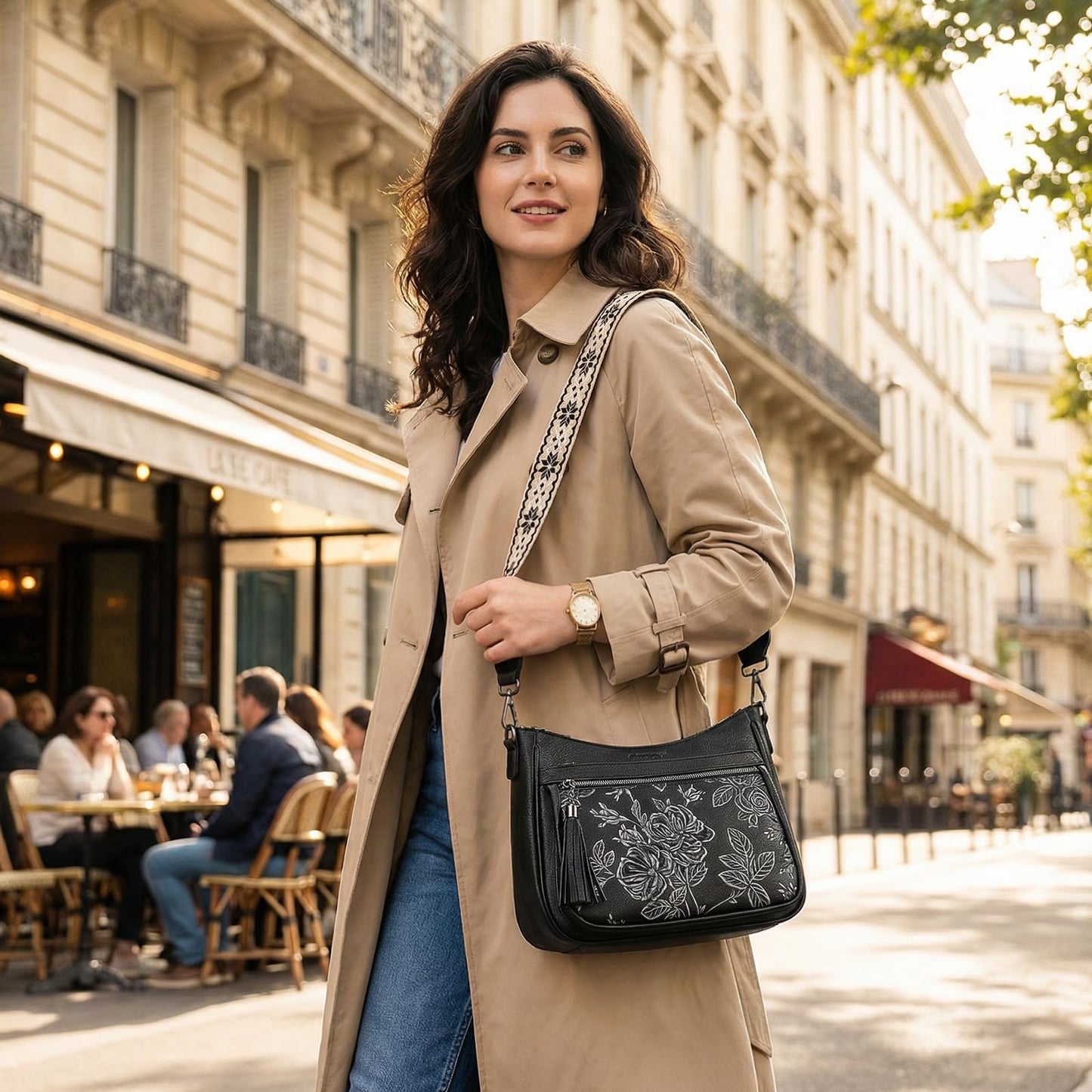 FORUWISH Crossbody Bags for Women, Black Silver Vegan Leather Medium Crossbody Purse, Spacious Daily Travel Shoulder Bag with Boho Strap