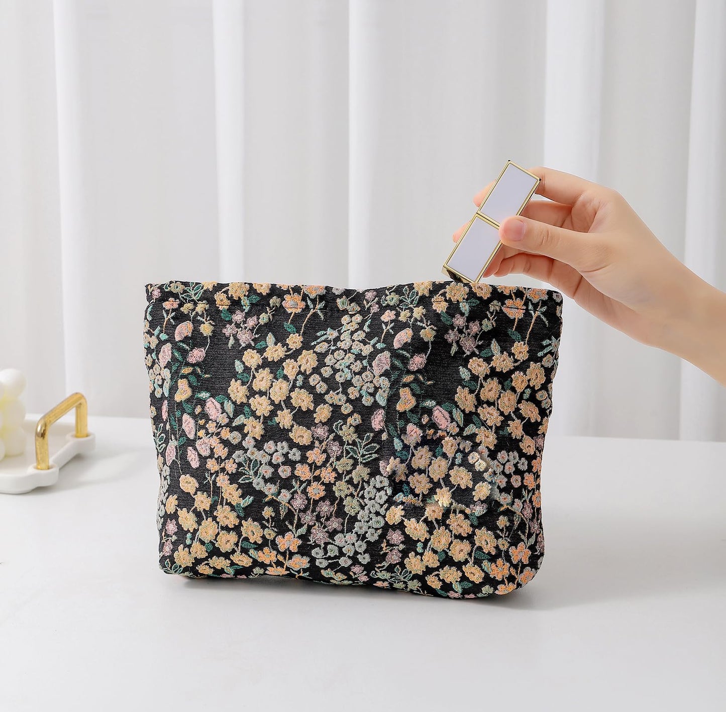 getgto 2 Pcs Makeup Bags, Large Cosmetic Bag Travel Toiletry Bag Organizer for Women, Embroidery Craft, Floral Makeup Bag Small Cosmetic Pouch Purse with Zipper Gifts for Girls Teen