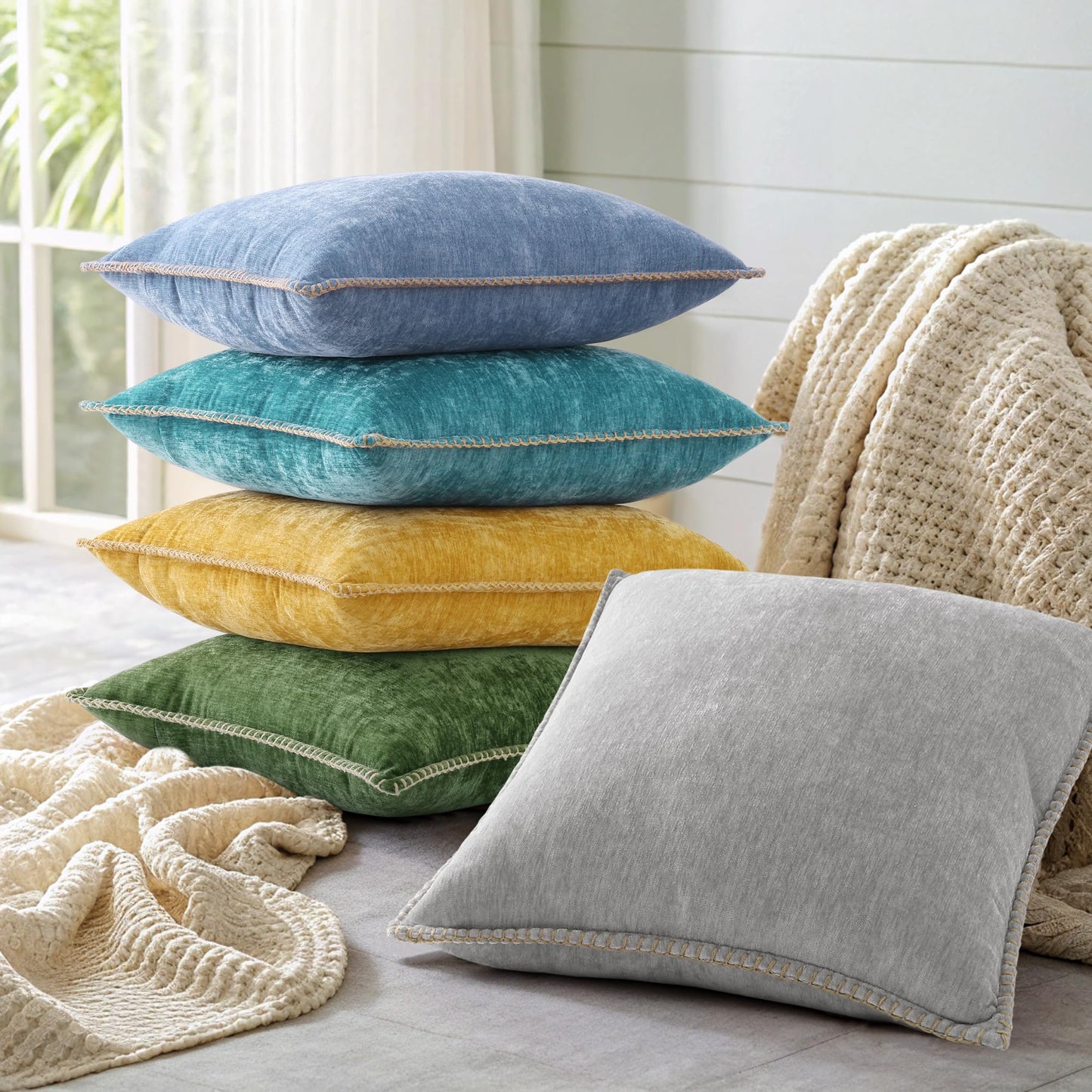 decorUhome Fall Chenille Soft Cozy Throw Pillow Covers 18x18 Set of 2, Modern Farmhouse Boho Velvet Decorative Pillow Cases with Stitched Edge for Couch Sofa Bed Home Decor, Forest Green