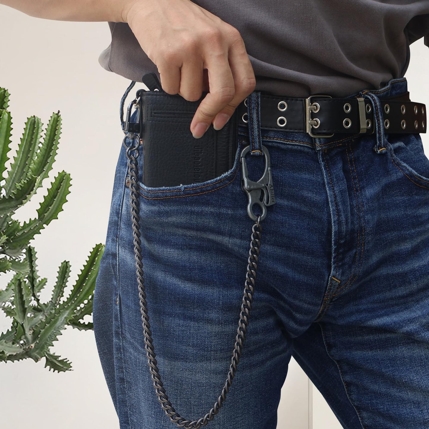 Ahiller Biker Wallet Chain, Heavy Duty Pocket Chain with Lockable Carabiner, Men Chains for Keys, Jeans, Pants, Purse and Handbag (P-Black-1PCS)
