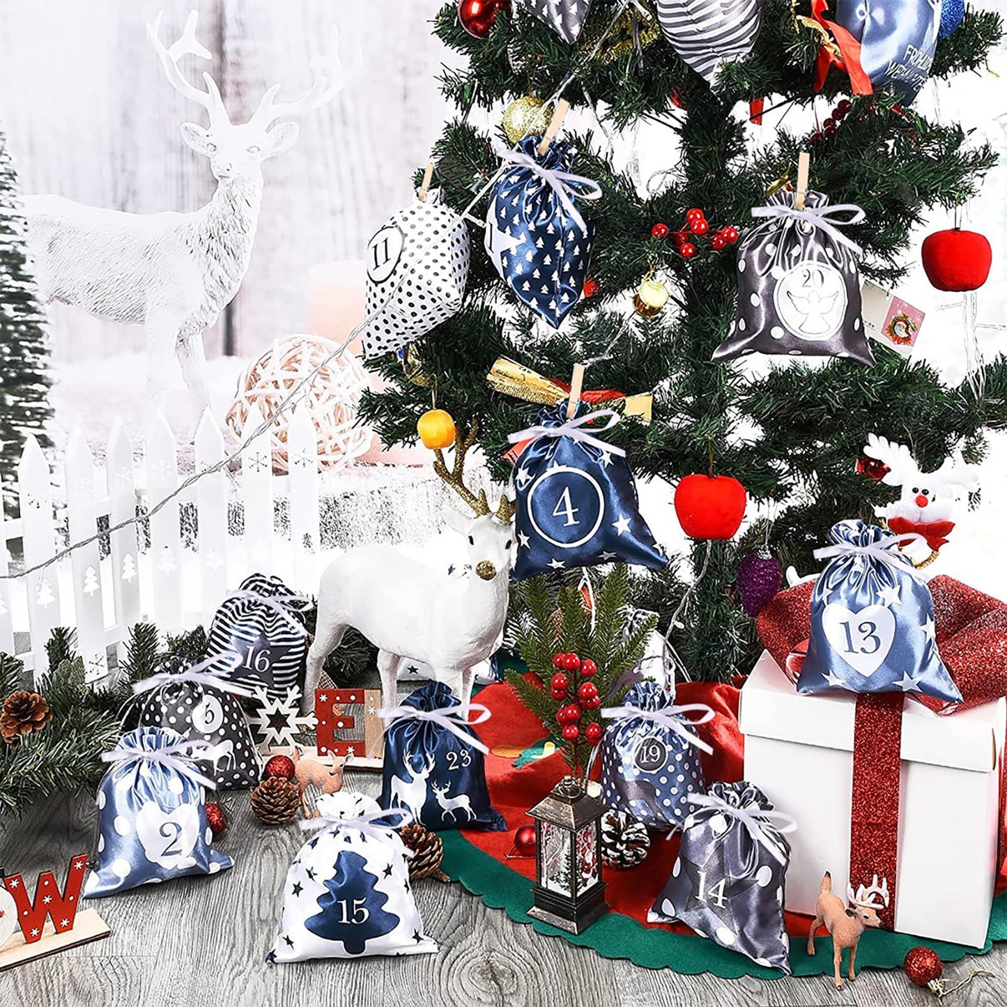 24 Pcs Christmas Drawstring Gift Wrap Bags Reusable Advent Calendar Bags Cute Xmas Candy Toys Goody Treat Bag Pocket for Holiday Weedings Birthdays Party Favor Home Storage Gift Bag