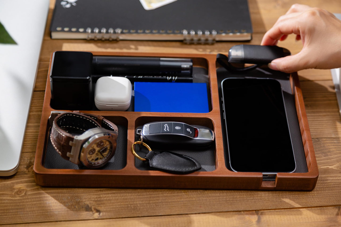 Shinpuru Wooden Valet Tray for Men, Nightstand Organizer with Leather Inlay, EDC Essentials Catchall Tray for Keys, Phone, Wallet, Watch, Earbuds - Bedside Desk Entryway Tray (Wood)