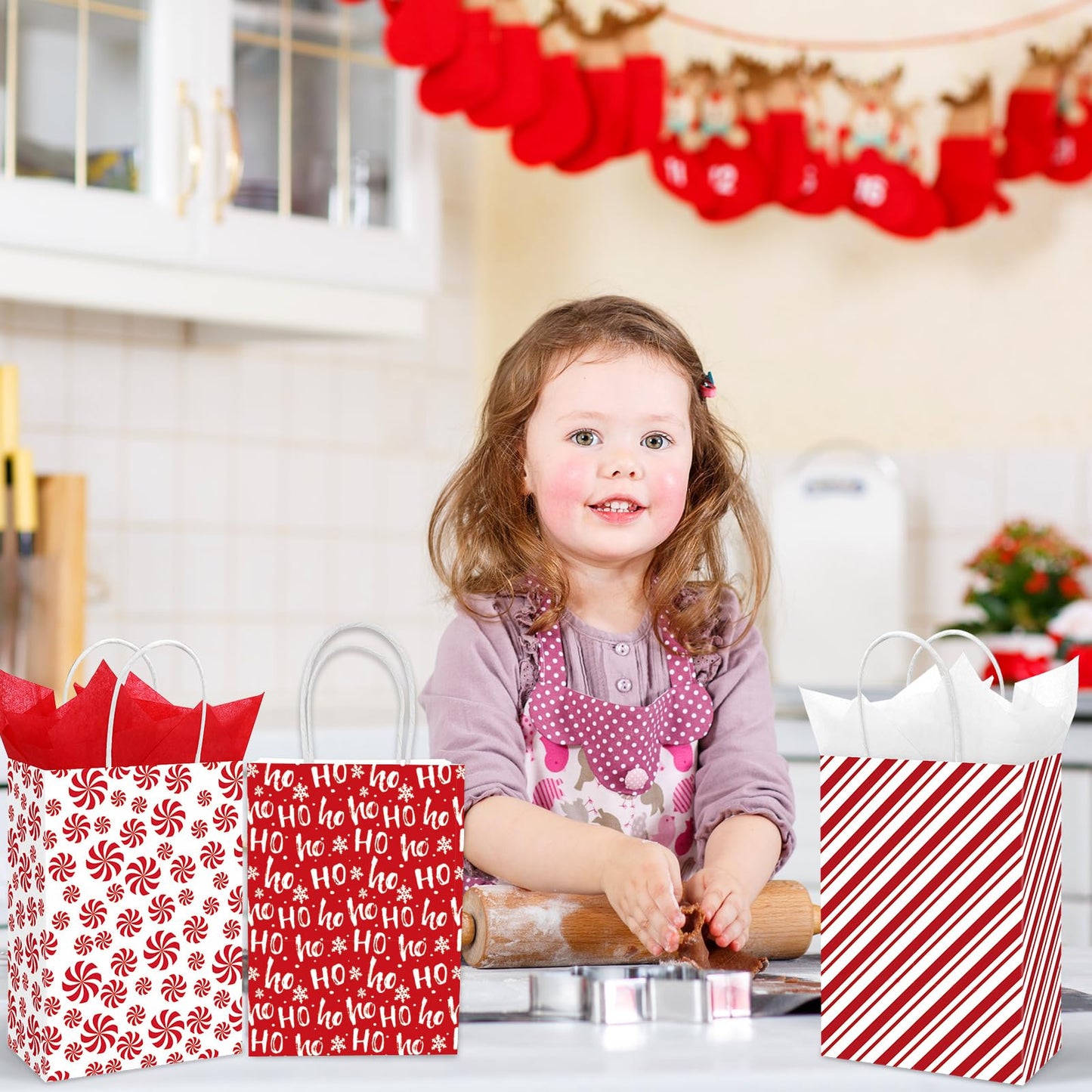 JarThenaAMCS 24 Pcs Christmas Paper Gift Bag Red Candy Cane Stripe Treat Bags with Handles Tissue Paper Candy Goodie Bags for Xmas Winter Party Favors Supplies