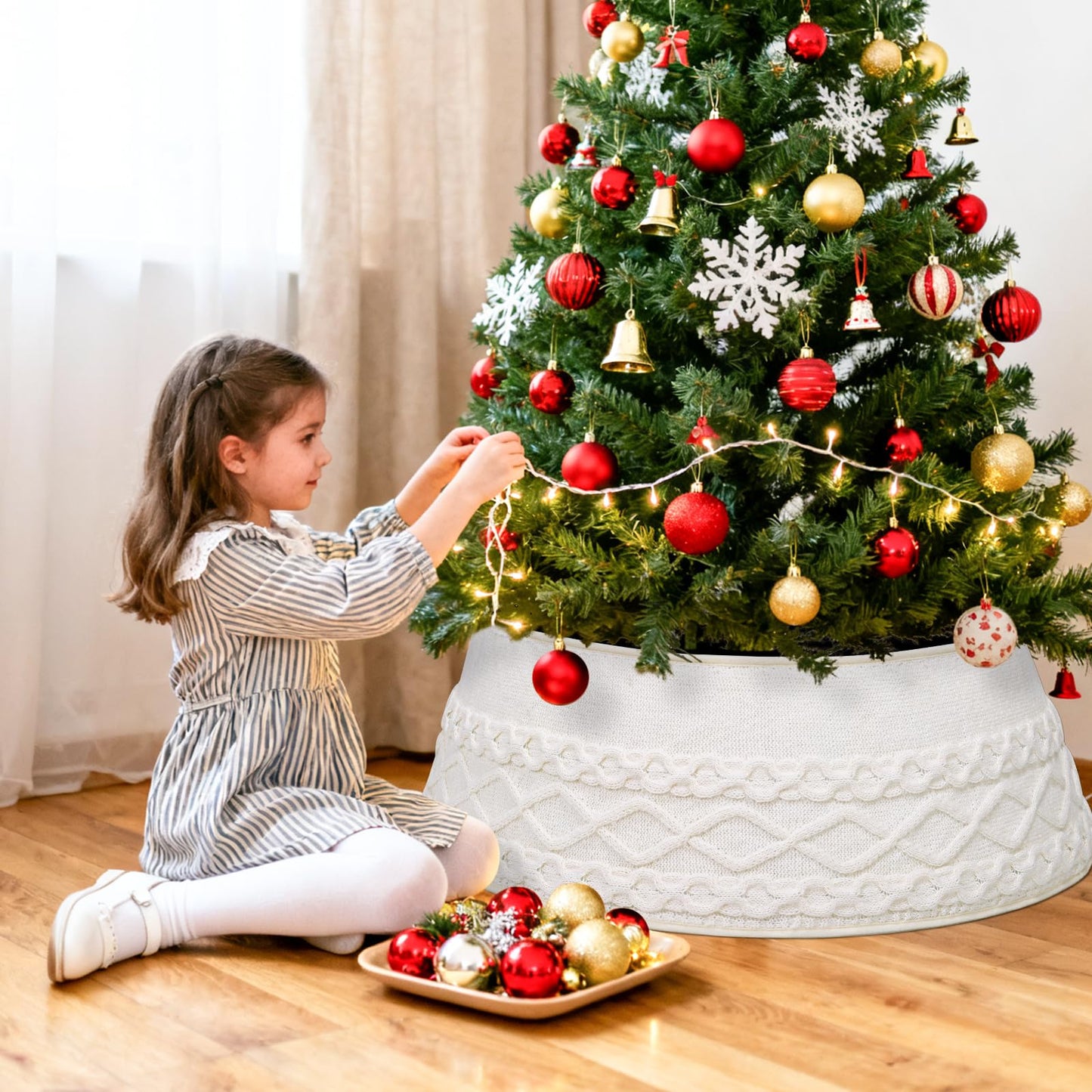 ASTNIC Knitted Christmas Tree Collar, Cable Knit Christmas Tree Skirt Xmas Tree Stand Base Cover Rustic Handmade Tree Ring Tree Skirt for Artificial Trees Christmas Farmhouse Home Decor (White)