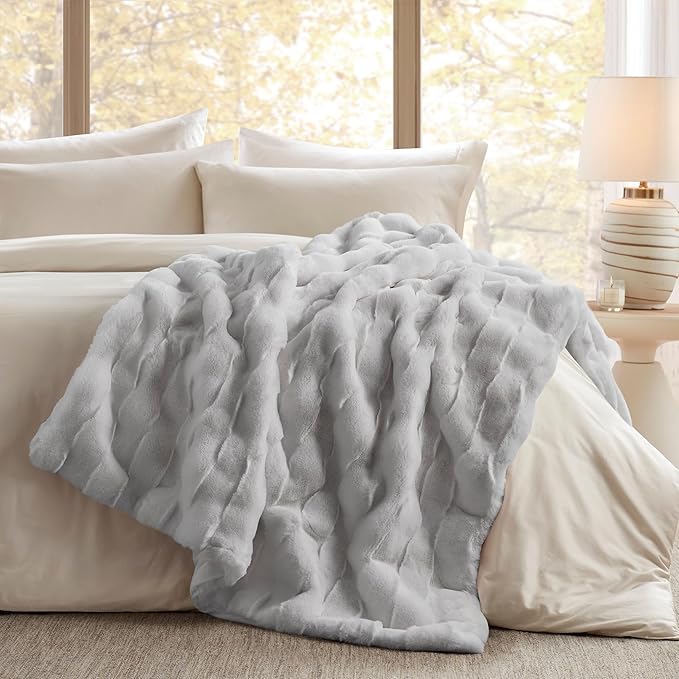 Madison Park Luxuriously Cozy Soft Long Faux Fur Basketweave Blanket, Reversible Soft & Snuggly Velvet Throw, Lightweight, Breathable, All Season, Trendy Room Décor, 50x60, Light Grey
