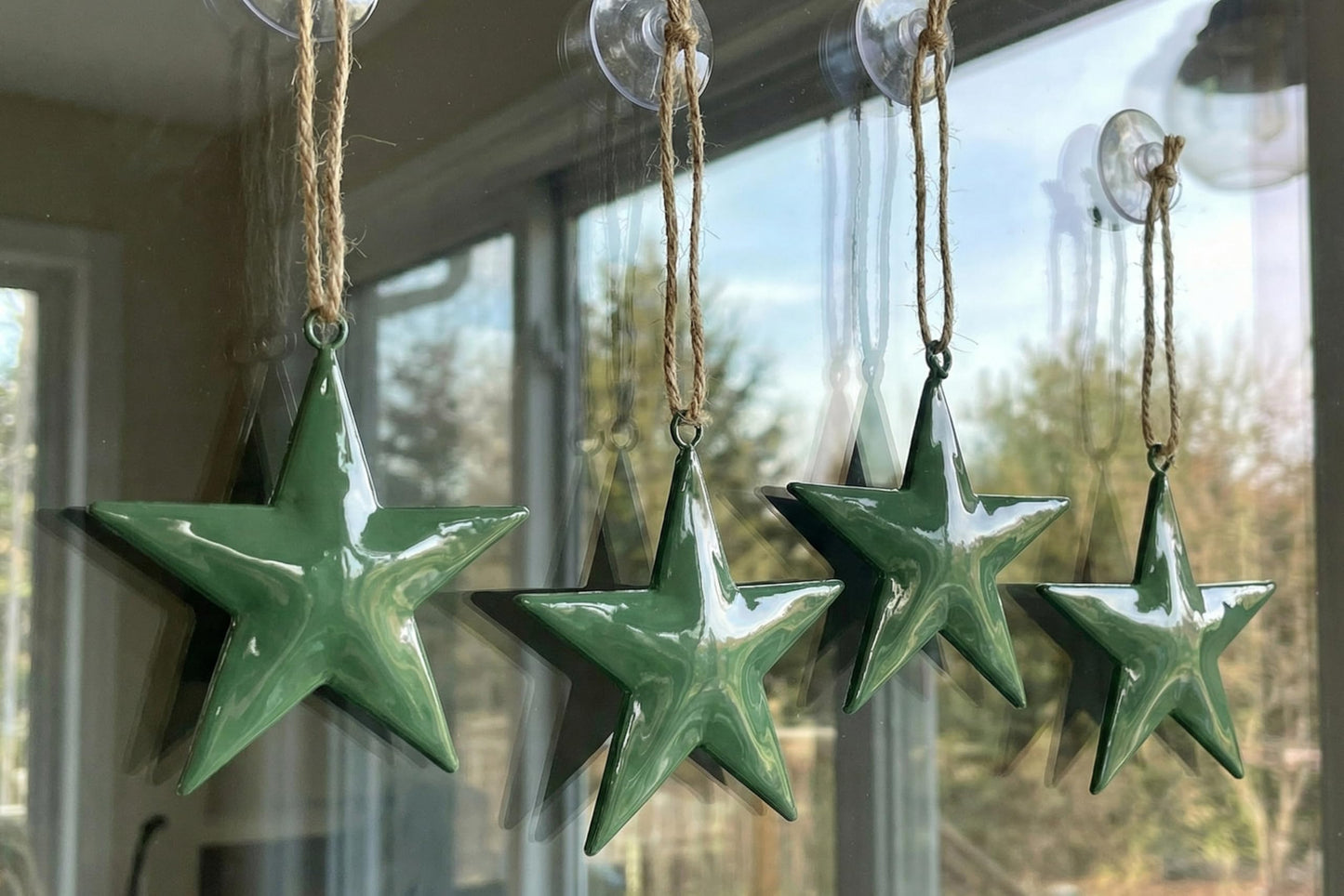 Green Star Hanging Ornaments Set of 4 – Rustic Farmhouse Decor, Christmas Tree Ornaments, Wall & Door Hanging Stars for Home, Holiday, Winter & Festive Decorations