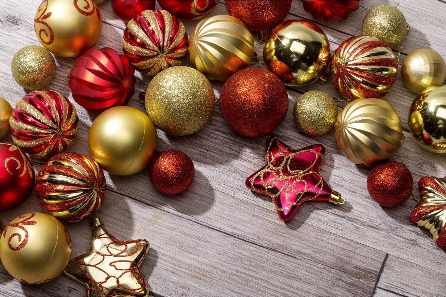 AUXO-FUN 73ct Assorted shatterproof Christmas Ornaments Luxury Collection Set in Reusable Hand-held Gift Package for Christmas Tree Decoration (red & Gold)