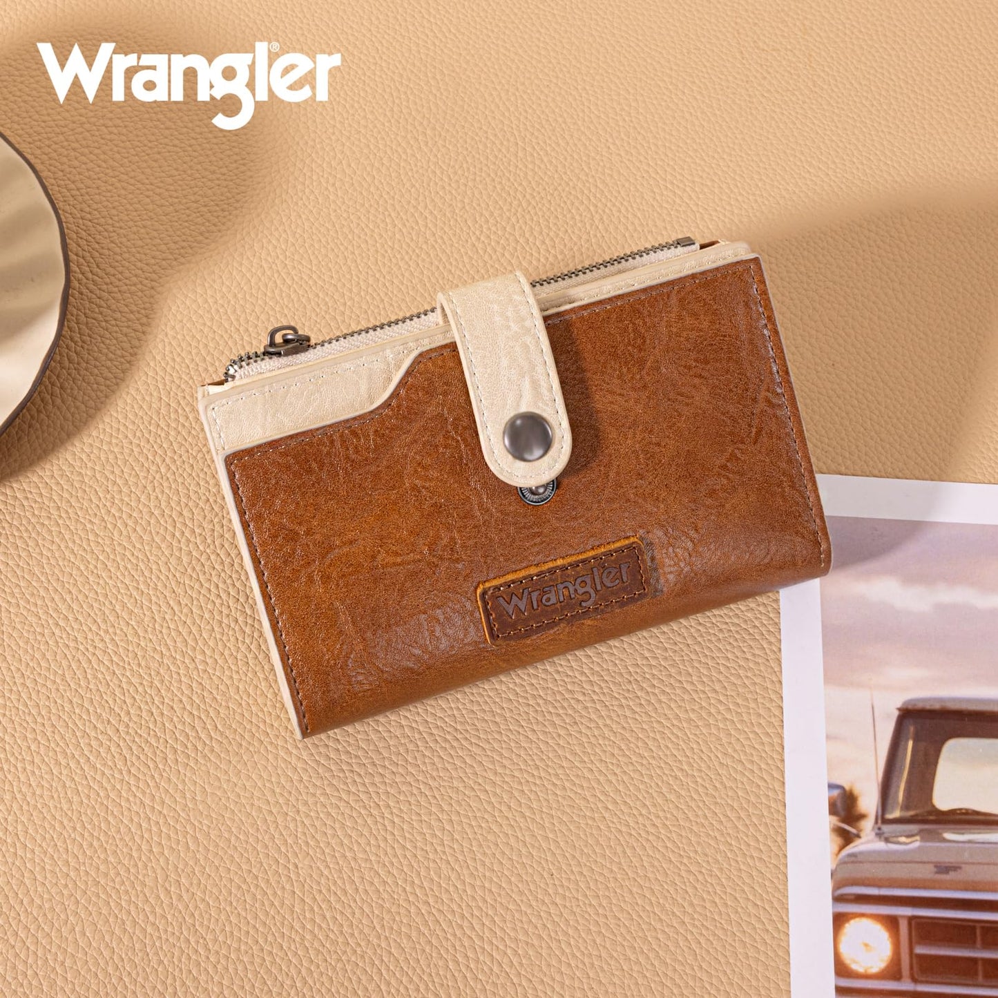Wrangler Brown Wallets for Women Small Trifold Wallets, Card Cases & Money Organizers Large Capacity Credit Card Cash Wallet Ladies Female Clutch Travel Wallets with ID Window WG119-W0021BR