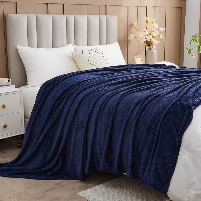 NEWCOSPLAY Super Soft Queen Blanket Dark Navy Premium Silky Flannel Fleece Leaves Pattern Lightweight Bed Blanket All Season Use (Dark Navy, Queen(90"x90"))