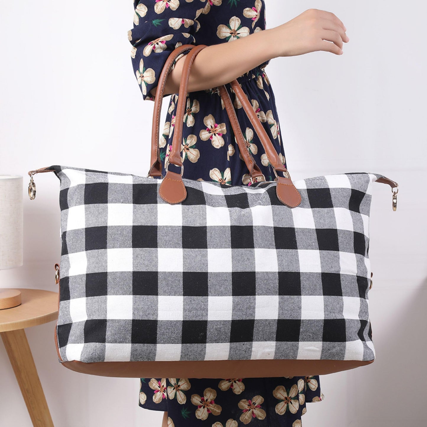 XinblueCo Weekender Buffalo Plaid Duffle for Women Travel Carry-on Overnight With Shoulder Strap for Business Trip Western Gifts