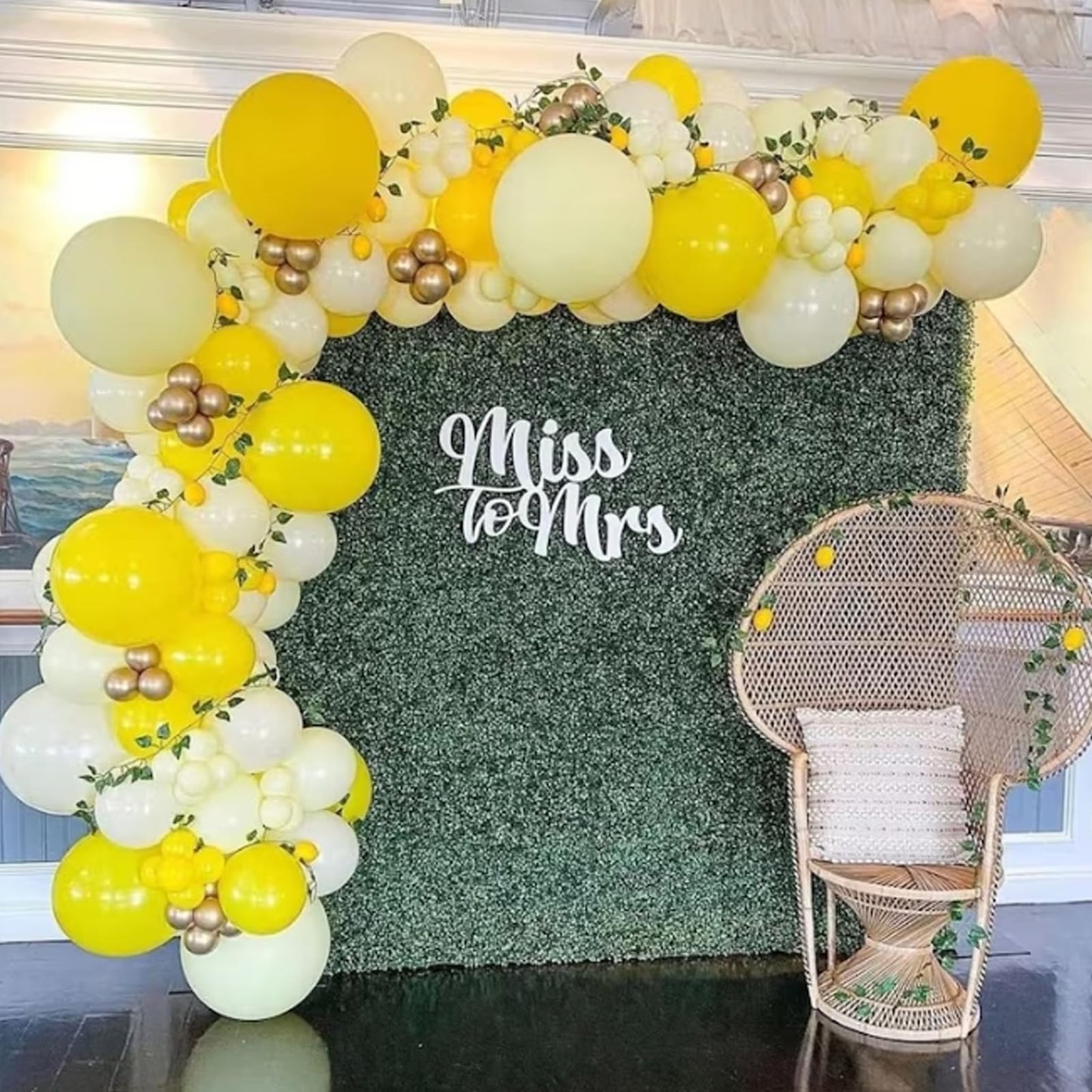 Biapian Yellow Balloon Garland Arch, 115 PCS Yellow White Balloon Arch Kit with Gold White Latex Balloon for Lemon Boho Sunshine Daisy Honeybee Theme Birthday Baby Shower Party Decoration