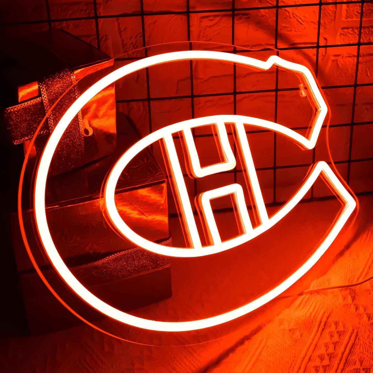 Ice Hockey Neon Sign,Sports Hockey Team,Ice Hockey LED Sign,Sport Neon Lights,Hockey Light,Hockey Club Decor,Hockey Gifts for Boys,Montreal Hockey Fans,Size 16.5 * 11.4 inches(XD101)