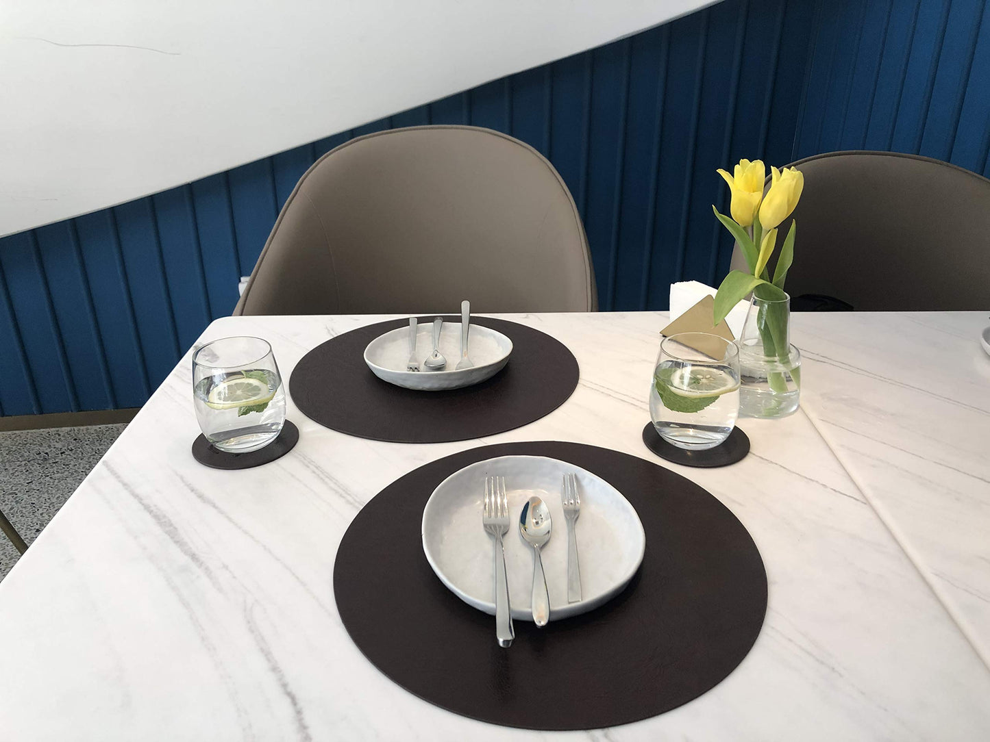 Embossed PU Leather Placemats, Waterproof Coffee Coasters, Kitchen Table Mats, Easy to Wipe Off for Dining Round Table