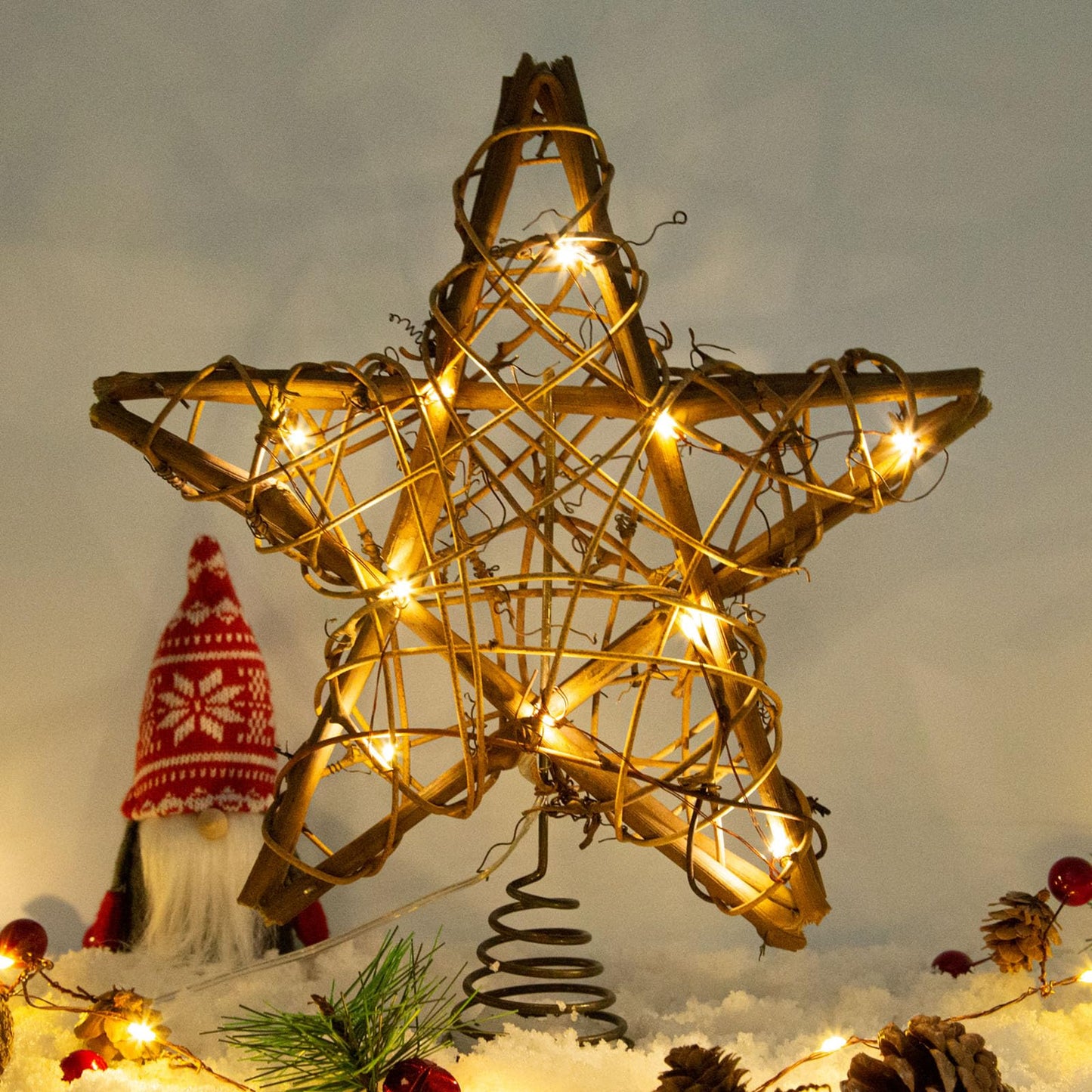 LAWOHO Christmas Tree Topper Star, 10-inch Rustic Brown Rattan Natural with 10 Warm White Lights Three Functions with Timer, Seasonal Decoration for Festive Christmas Home Indoor Ornament
