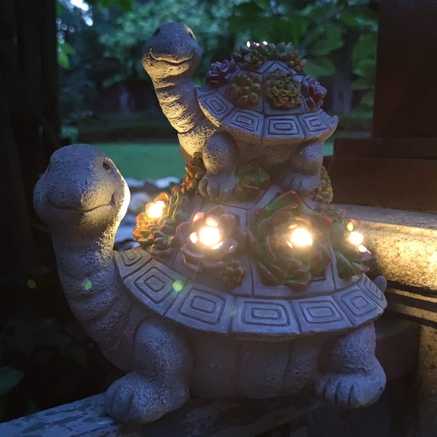 VIOYOUNS Large Turtle Solar Garden Outdoor Statues with Succulent and 6 LED Lights,Outside Solar Turtle Decor Art for Garden,Home,Lawn,Yard, Balcony Ornament