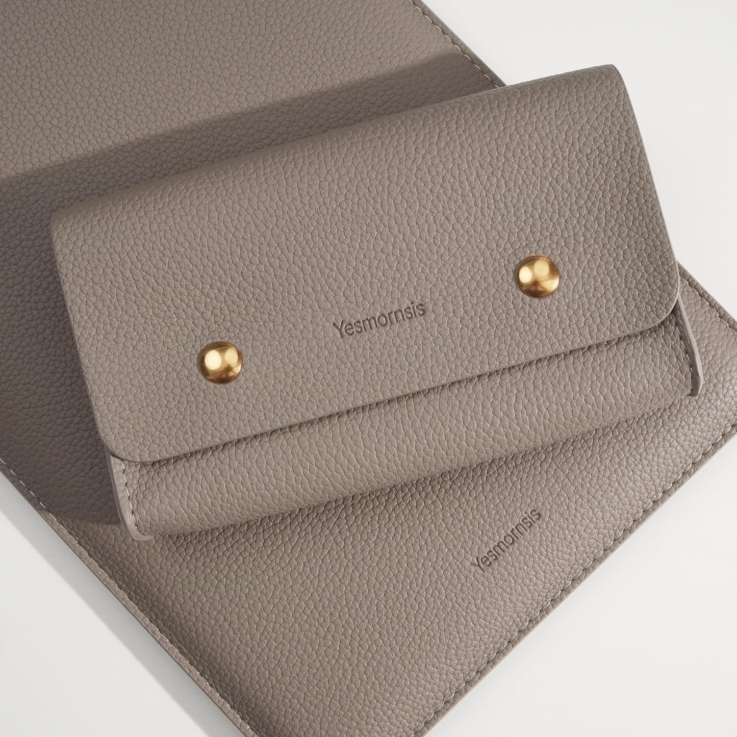 Yesmornsis PU Leather Padded Laptop Sleeve Bag 13Inch Compatible with New MacBook Air 13 A3113 M3, 2024 MacBook Pro 13 M2 A2686 with Charger Pouch Color Camel