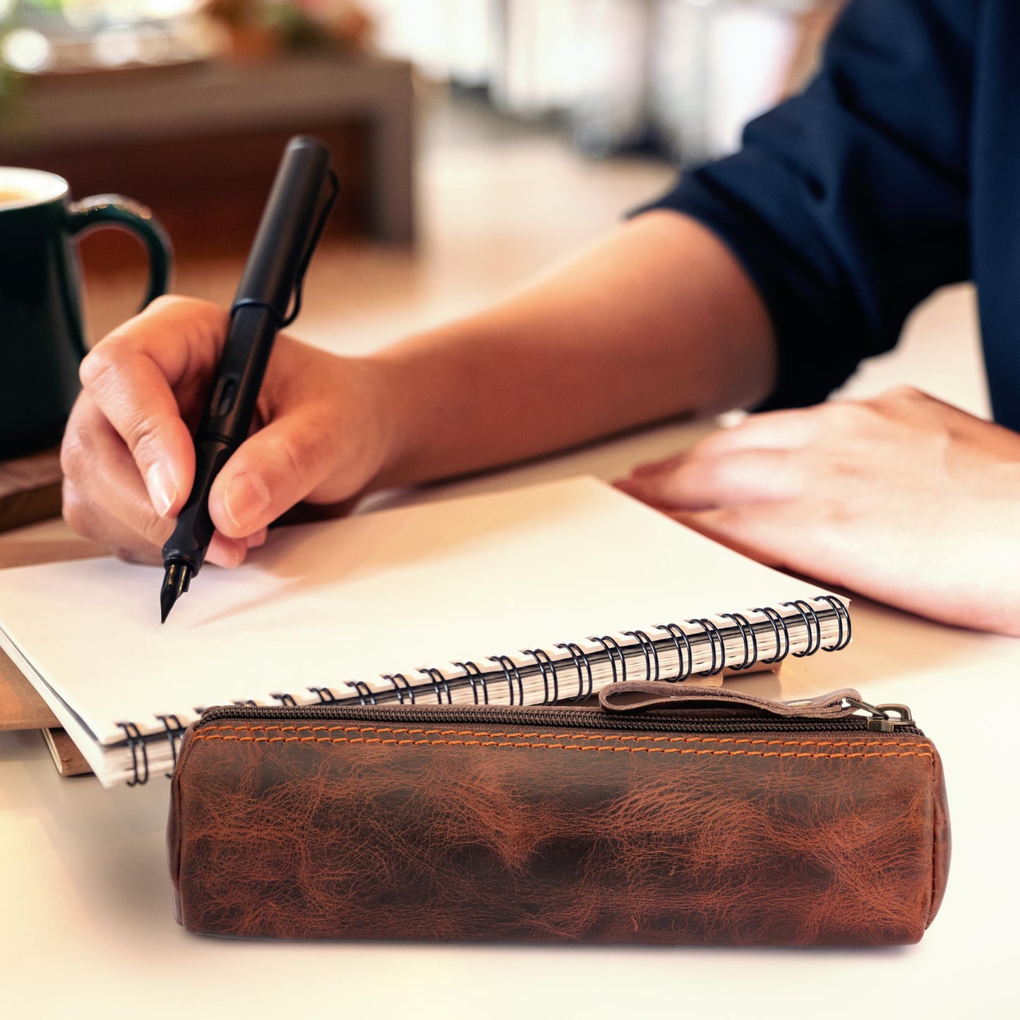 CestAntiQ Round Leather Zipper Pencil Case – Full Grain Handmade Pen, Marker & Sketch Pouch, Compact Tube-Shaped Organizer for Office & Travel, Premium Small Tool Holder for Adults – Brown