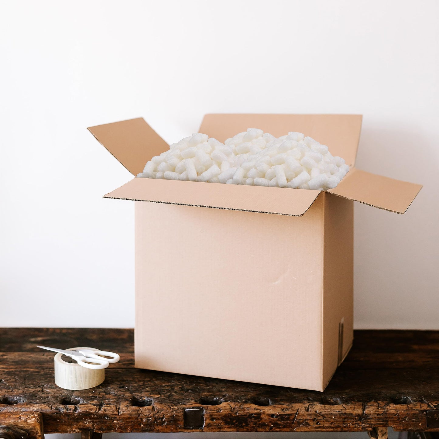 MagicWater Packing Peanuts for Shipping - 1 Cu Ft - Bio Tube Recycled Compostable & Biodegradable Void Filler - Cushion for Shipping Packaging - Dust-Free & Abrasion Resistant - Non Styrofoam