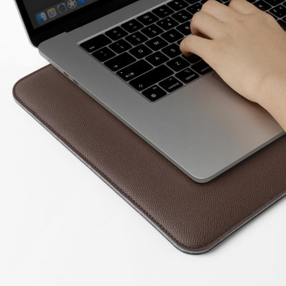 Comfyable Laptop Sleeve 13 Inch Precisely Compatible with MacBook Air M5 2026 & MacBook Pro/Neo A18, Faux Leather Cover Case, Coffee