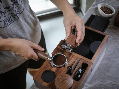 KNODOS Echo Self Leveling Espresso Tamper 54mm with Walnut Handle – 30lb Calibrated Spring Loaded Tamper Tool & Click Feedback for Breville Barista Express, Bambino Plus, Pro, Touch