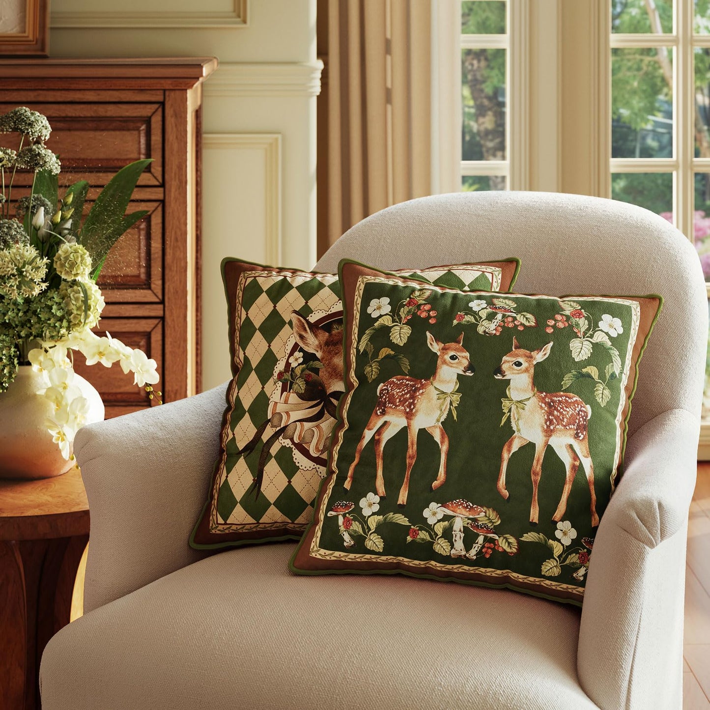 Livebee Holly Deer Green Pillow Cover, Velvet Euro Sham Covers Decorative Throw Pillow Covers 18x18 for Couch Sofa Bed Living Room