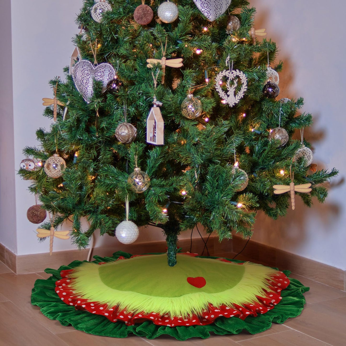 Gemscream 30 Inches Green Christmas Tree Skirt Xmas Decorations with Red Heart Patch for Tree Mat Collar with Red Green Trim for Christmas Party Indoor Outdoor Holiday Party Decor