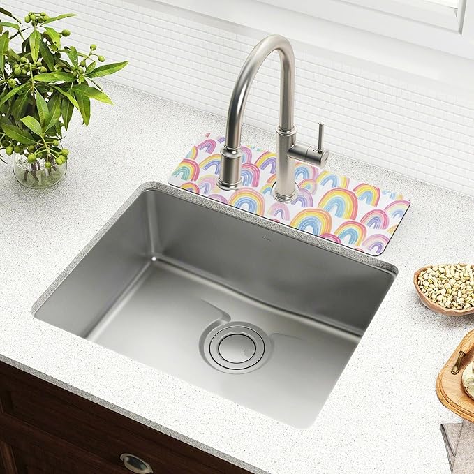 Kitchen Sink Splash Guard 2 PCS 14.7 Inch Sink Faucet Mat Splash Guard