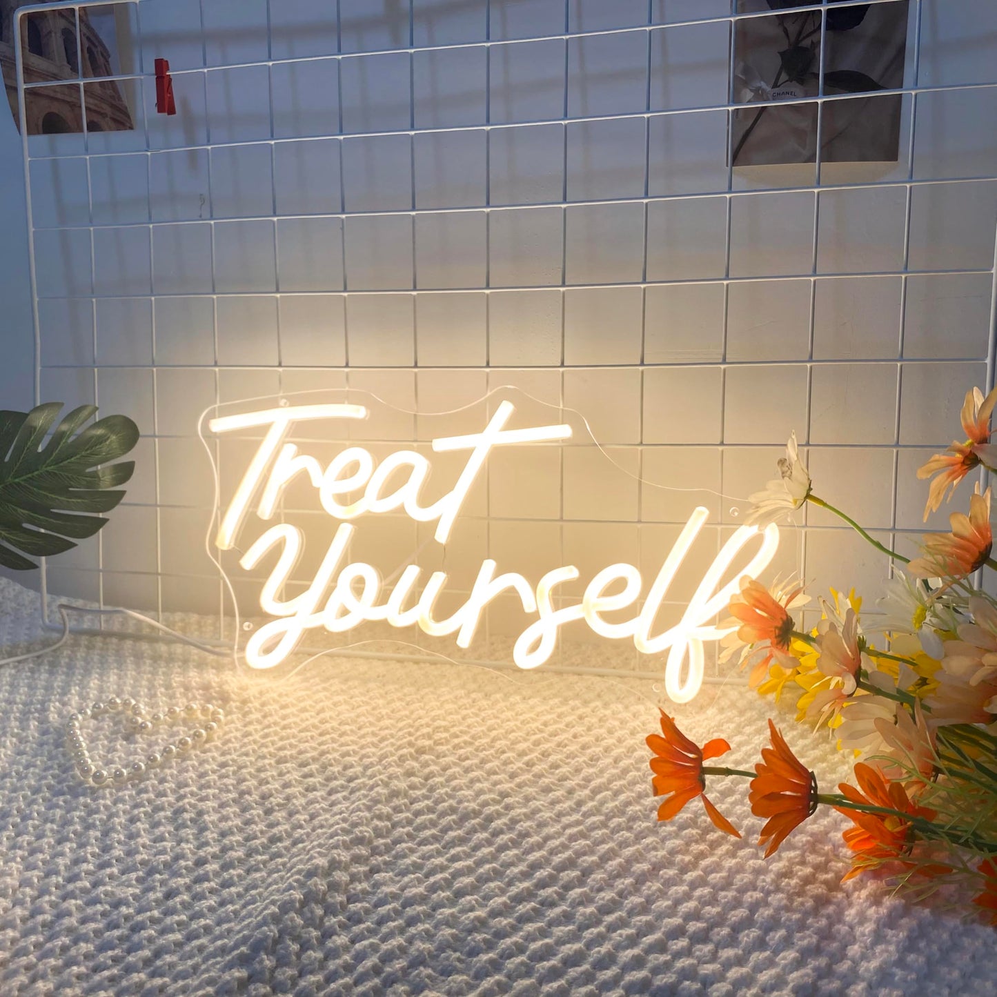 Treat Yourself LED Neon Sign for Wall Decor Bedroom Wedding Birthday Aesthetic USB Neon Light Signs(16in)