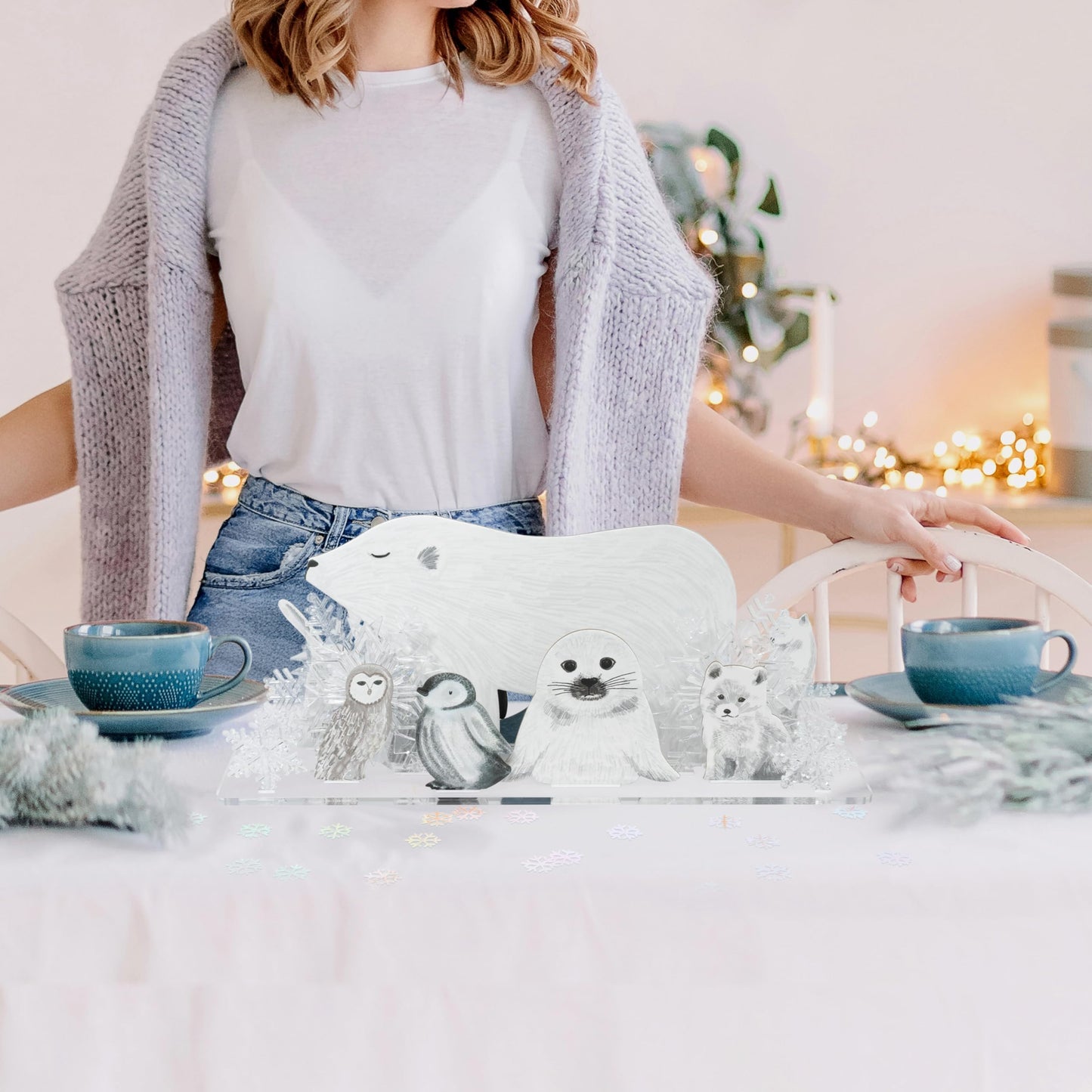 Cheerland Winter Centerpiece Decoration Arctic Polar Animal Snowflake Table Decor for Christmas Holiday Home Room Classroom Decor Winter Wonderland Party Supplies