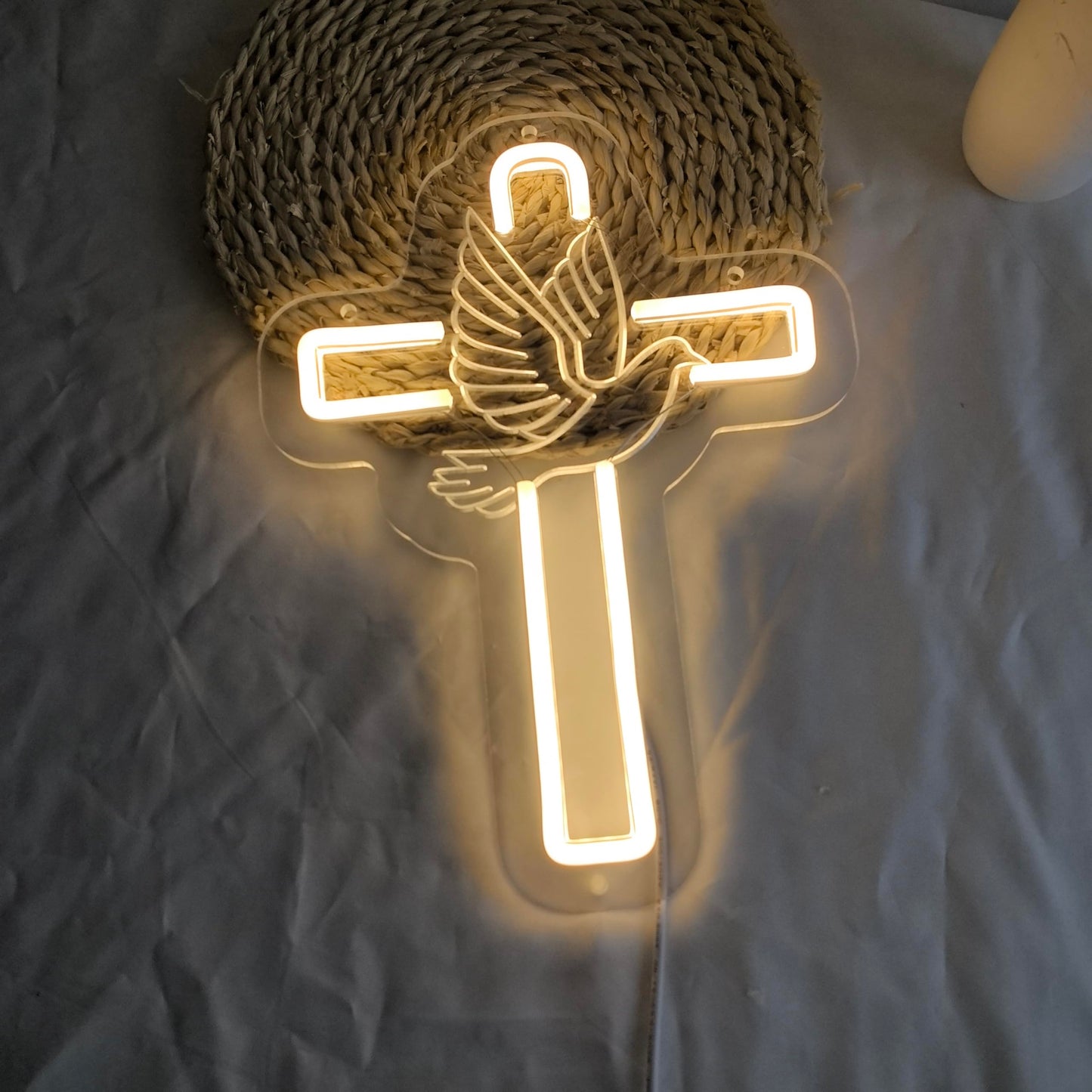 Dove of Peace Cross Neon Signs Jesus Neon Signs LED Wall Decor for Bedroom Living Room Weddings, LED Light Sign for Home Decor, Religious Events, Christmas Easter Celebrations Gifts
