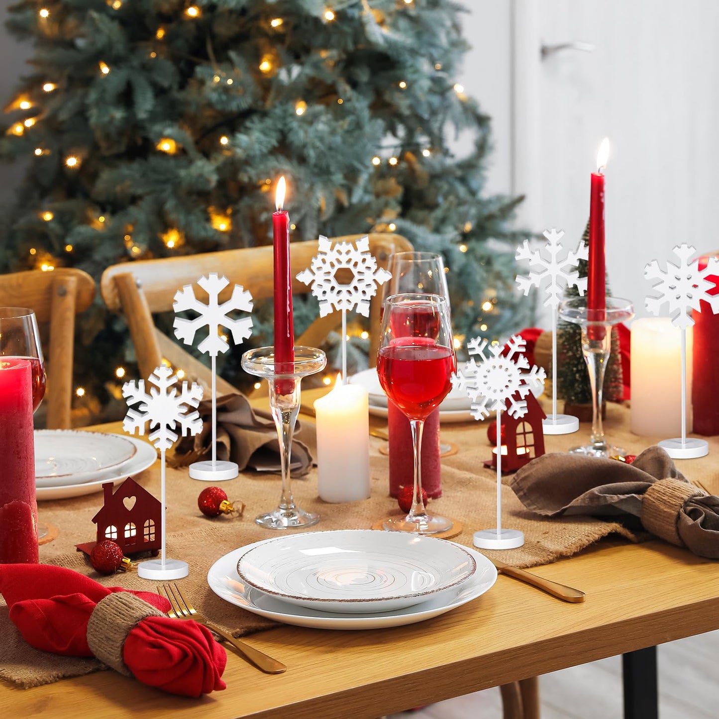 Geetery 6 Pcs Wooden Snowflake Table Decor Christmas Winter Decorations Snowflakes Table Centerpiece Standing Tabletop Sign Rustic Fireplace Home Decor for Winter Party Decoration(White)