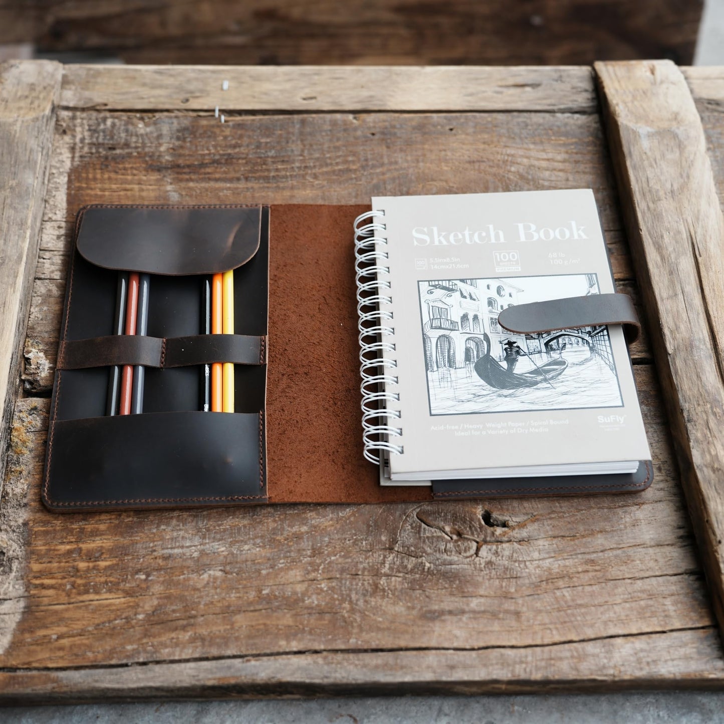 YIYUS Handmade Leather Sketchbook Cover, Leather Artist Sketch Pad Cover for 5.5" x 8.5" Sketchbook, Drawing Book and Pencil Case, Journal Notebook Portfolio, Artis Gifts Cover (Dark Brown)