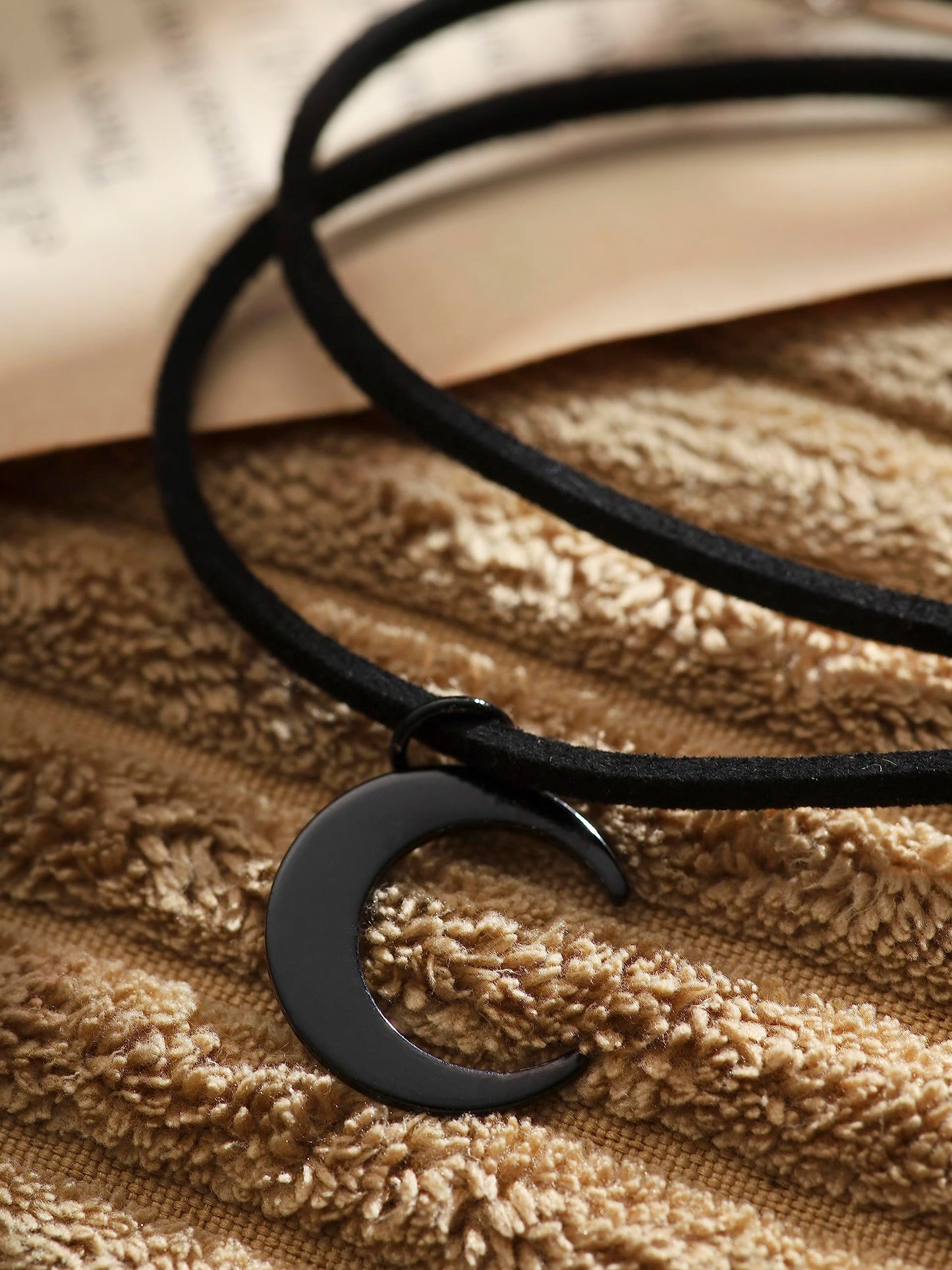 Sacina Gothic Boho Layered Black Crescent Moon Choker, Moon Necklace for Women, Gothic Emo Grunge Necklace, Goth Jewelry, Christmas Jewelry Gift for Women