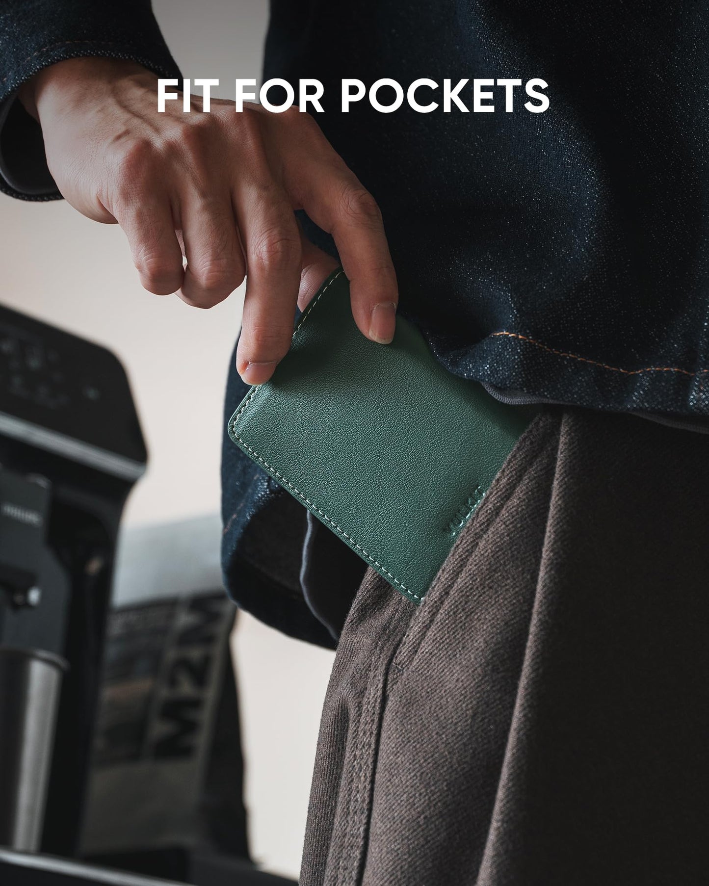 VULKIT Leather Slim Bifold Credit Card Holder for Max 8 Cards, Green