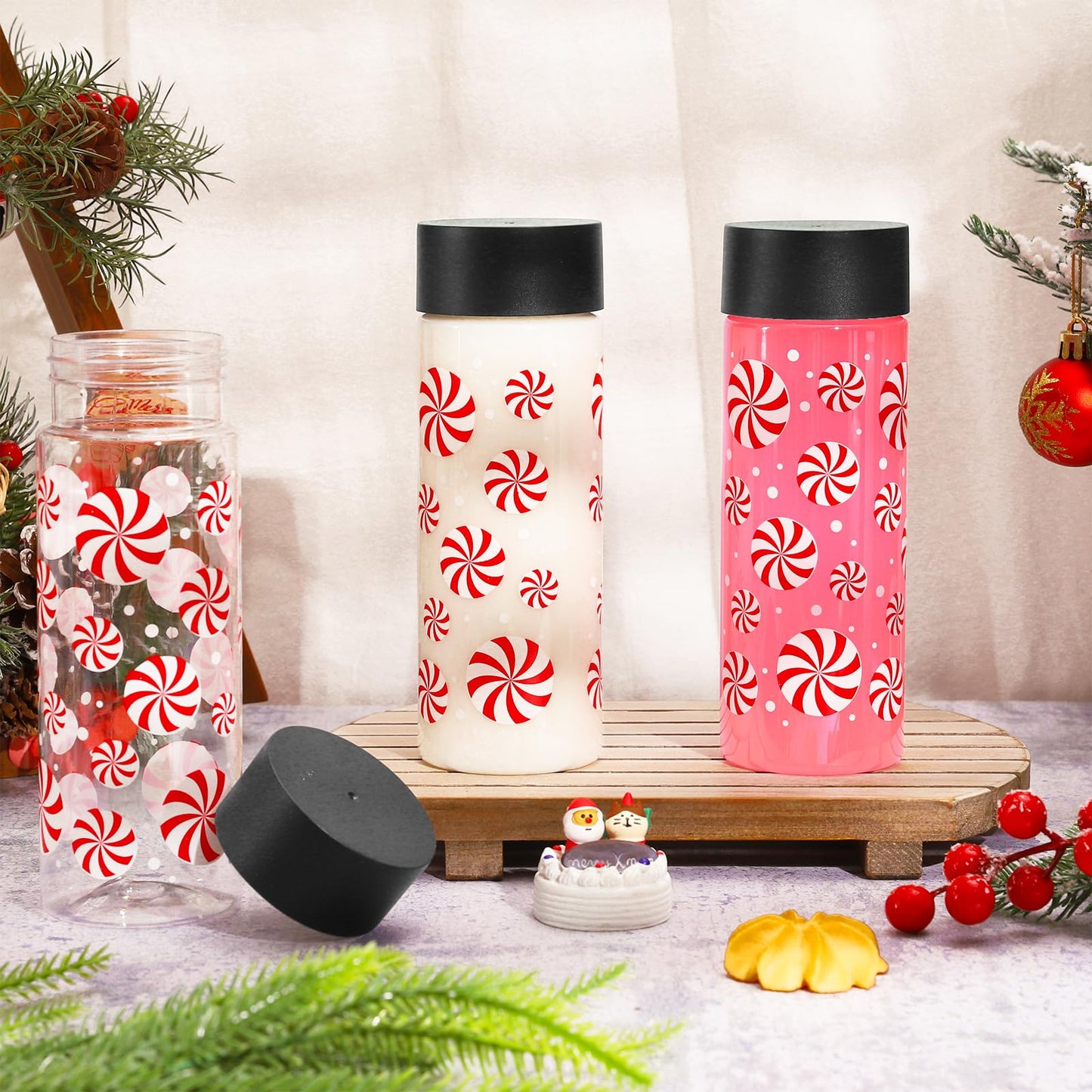 FYSUIMU 24 Pcs Christmas Plastic Cups with Lids Xmas Candy Reusable Plastic Tumbler Empty Clear Drink Containers Water Bottles for Storing Smoothie Milk Tea Juice Beverages Xmas Party Favors Supplies
