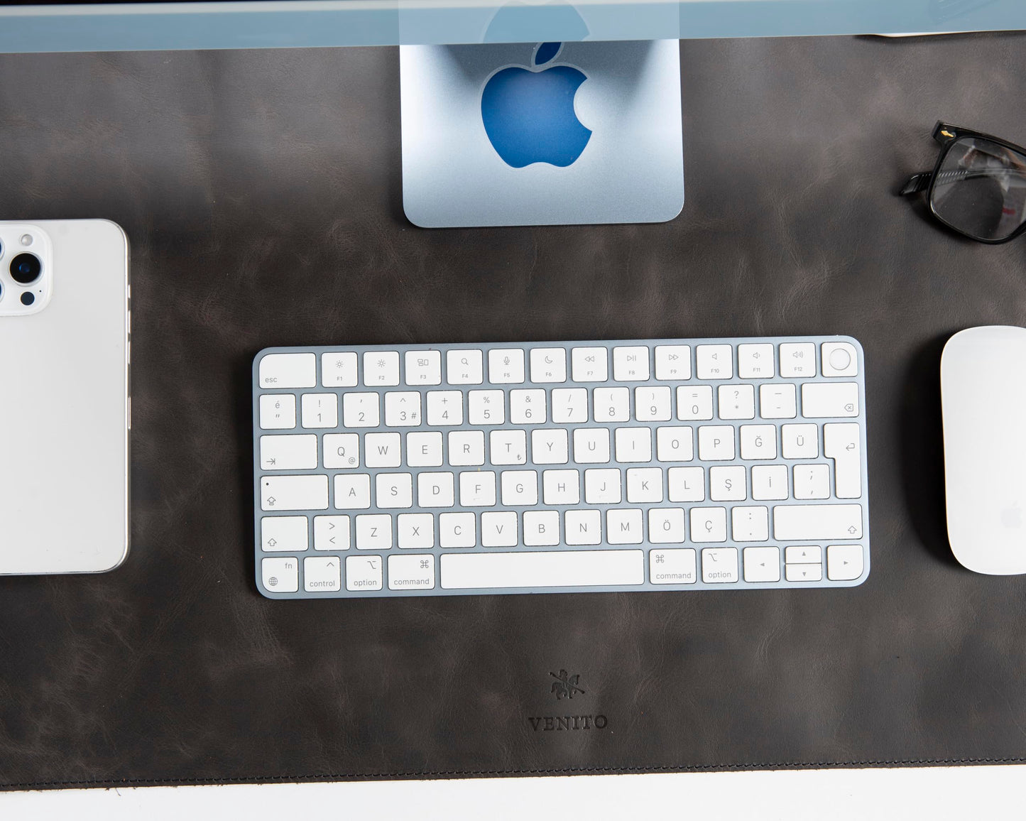 VENITO Leather 3-in-1 Desk Mat Set – Desk Mat (32"x16"), Organizer Tray & Cup Coaster – Full-Grain Leather Desk Pad for Office & Home – Elegant Workspace Accessories for Men & Women, Asphalt