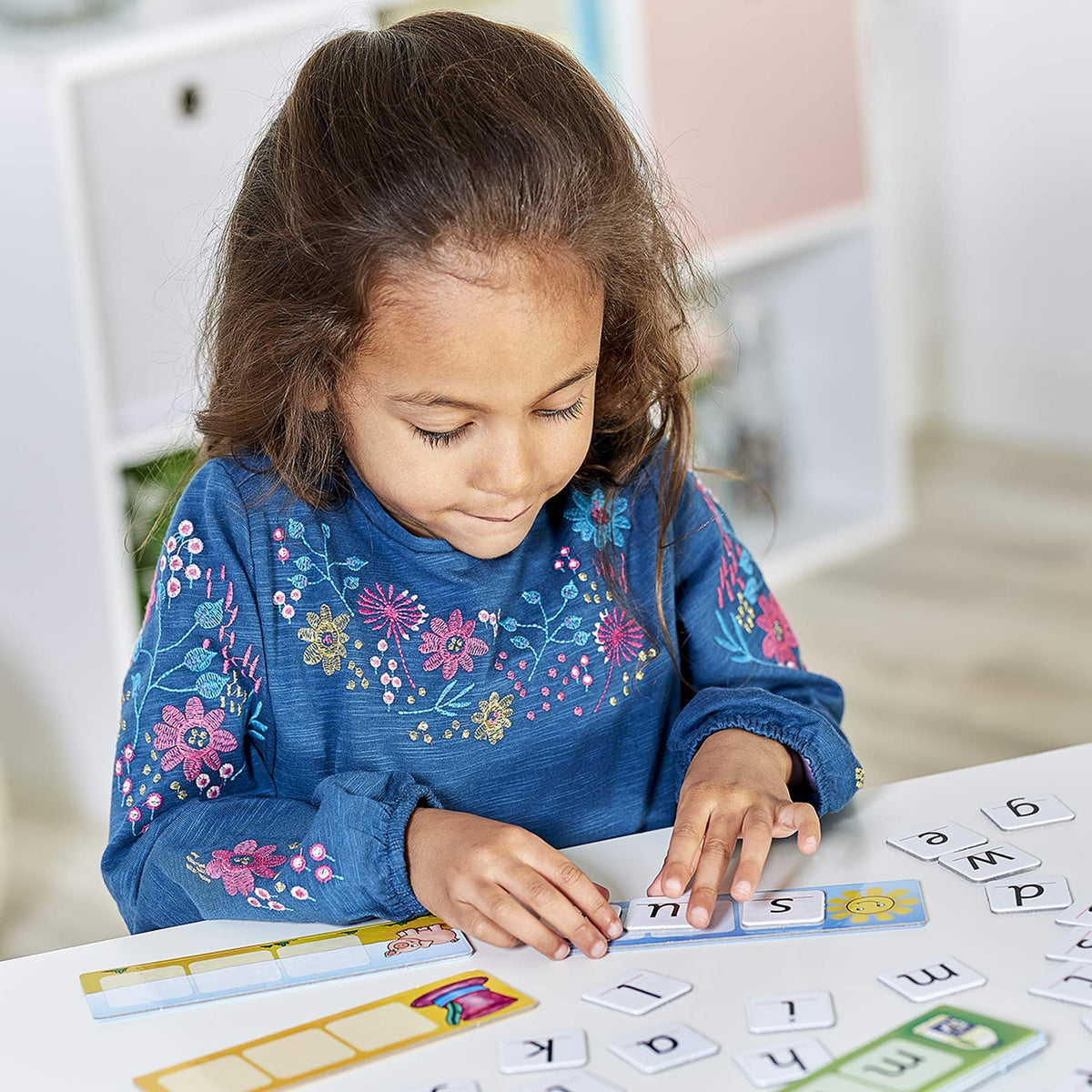 Orchard Toys Game - Match and Spell