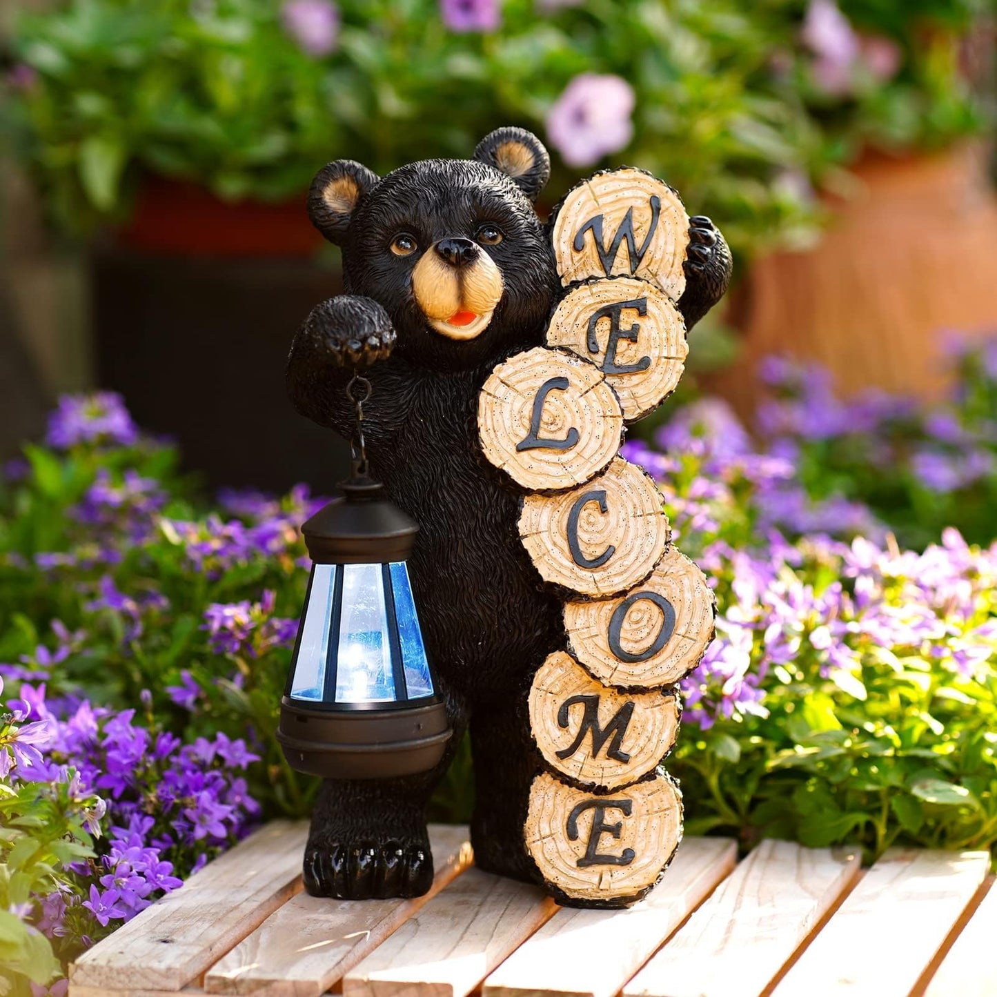 Qeeman Solar Bear for Garden Decor: Weatherproof Resin Statues