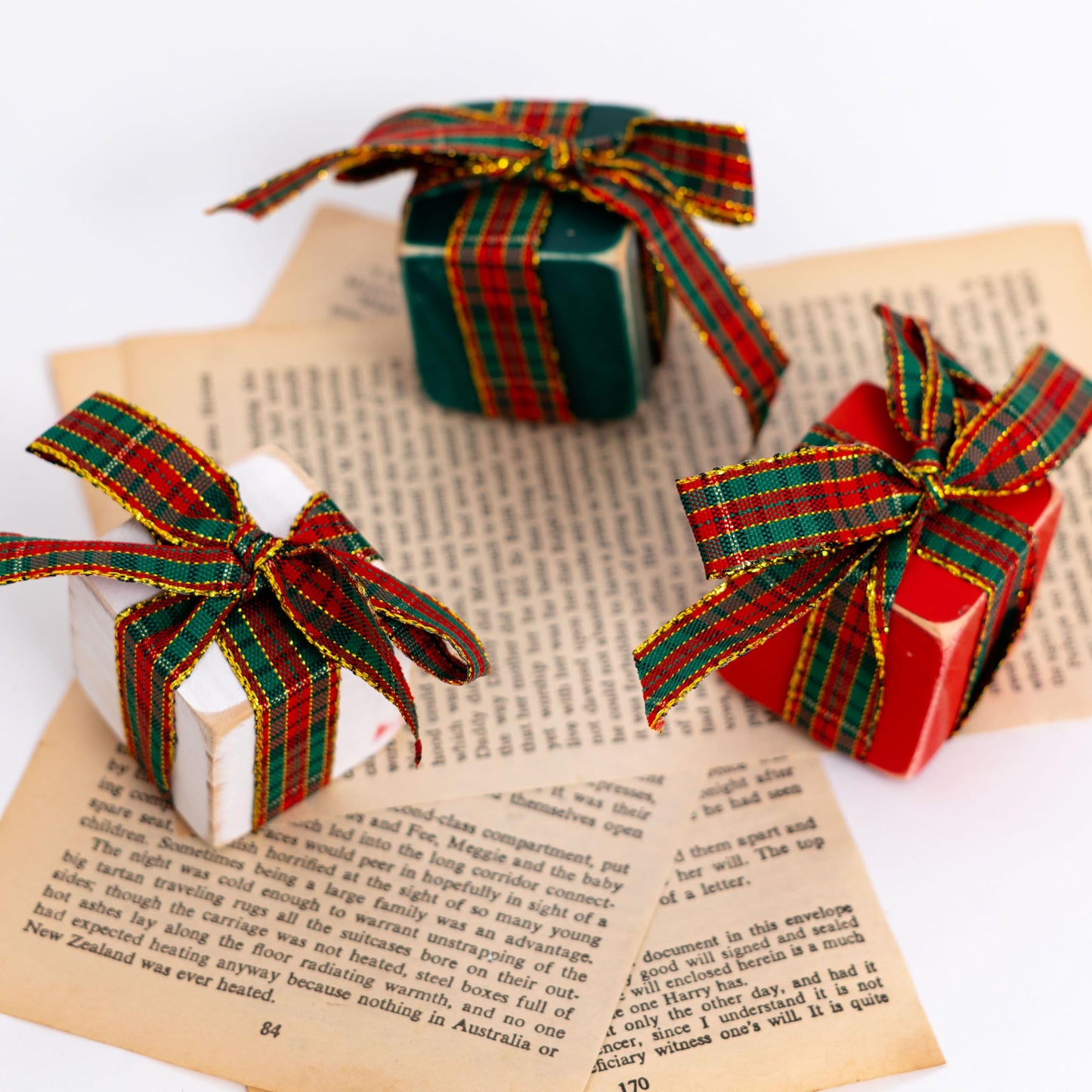 Capiont Christmas Mini Wood Book Stack - Christmas Decorations,Faux, Mantle Decor,Nostalgic Holiday Decorations,Tree Decor, Wood (Wood Christmas Decor)