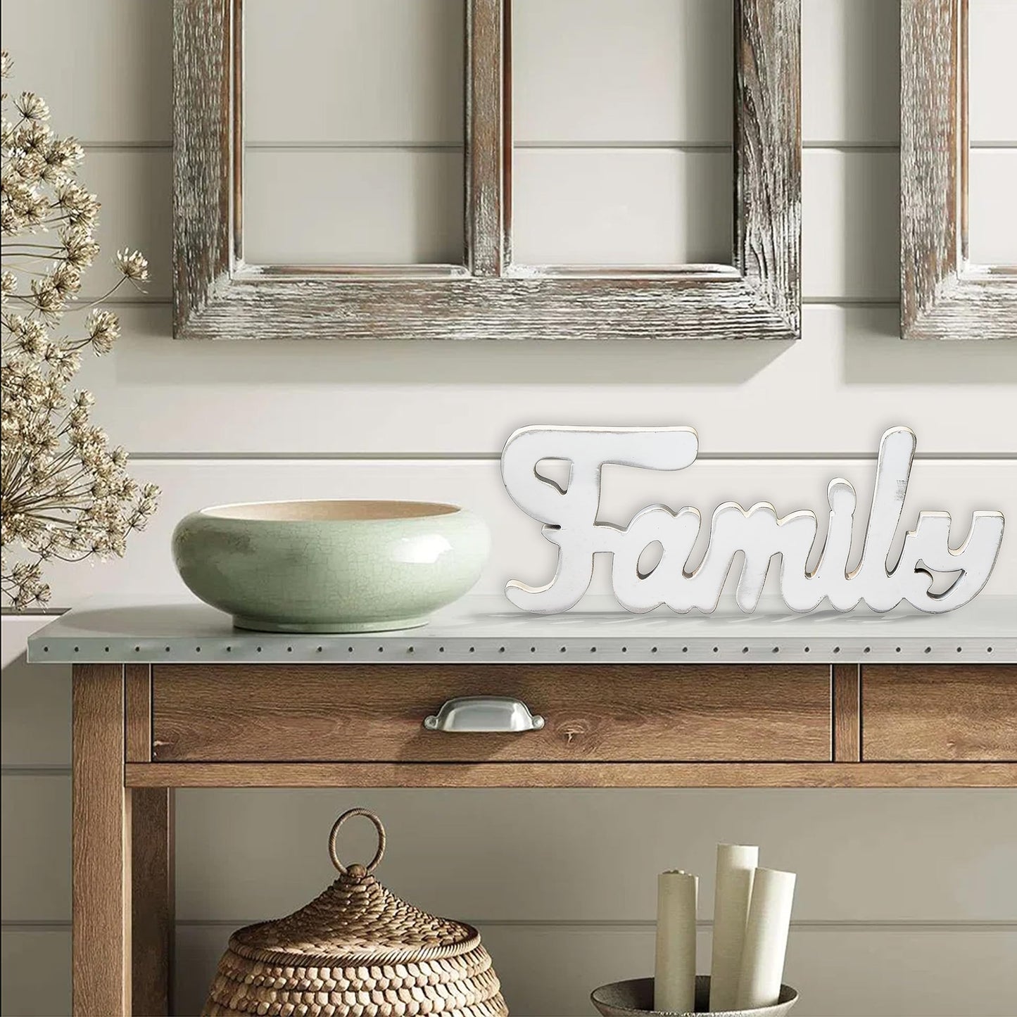 Sintosin Rustic Wooden Family Signs for Home Decor Wall 15", Farmhouse Distressed White Christmas Tabletop Decor Signs, Fireplace Mantle decor, Thanksgiving Family Wall Decor for Living Room