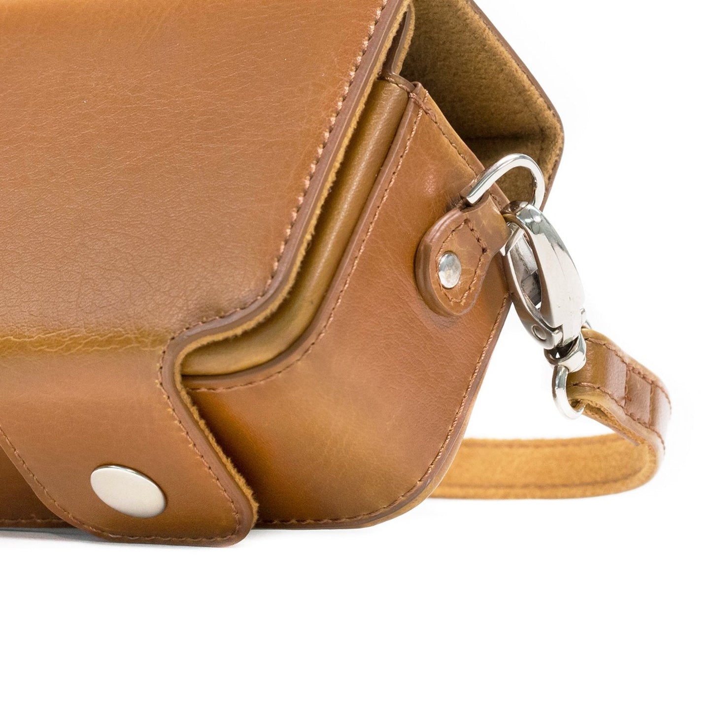 MegaGear Leather Camera Case with Strap Compatible with Canon PowerShot SX740 HS, SX730 HS, Light Brown