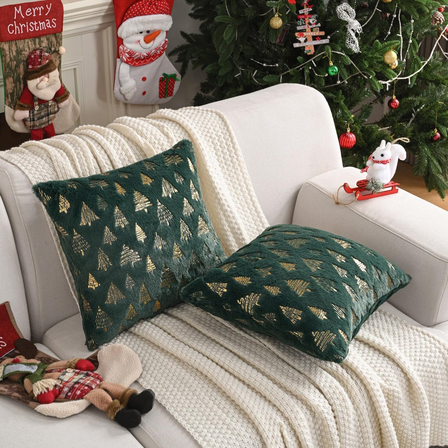 FUTEI Christmas Tree Green Throw Pillow Covers 18x18 inch Set of 2,Soft Decorative Cushion Cases,Home Decor for Couch Bed Living Room