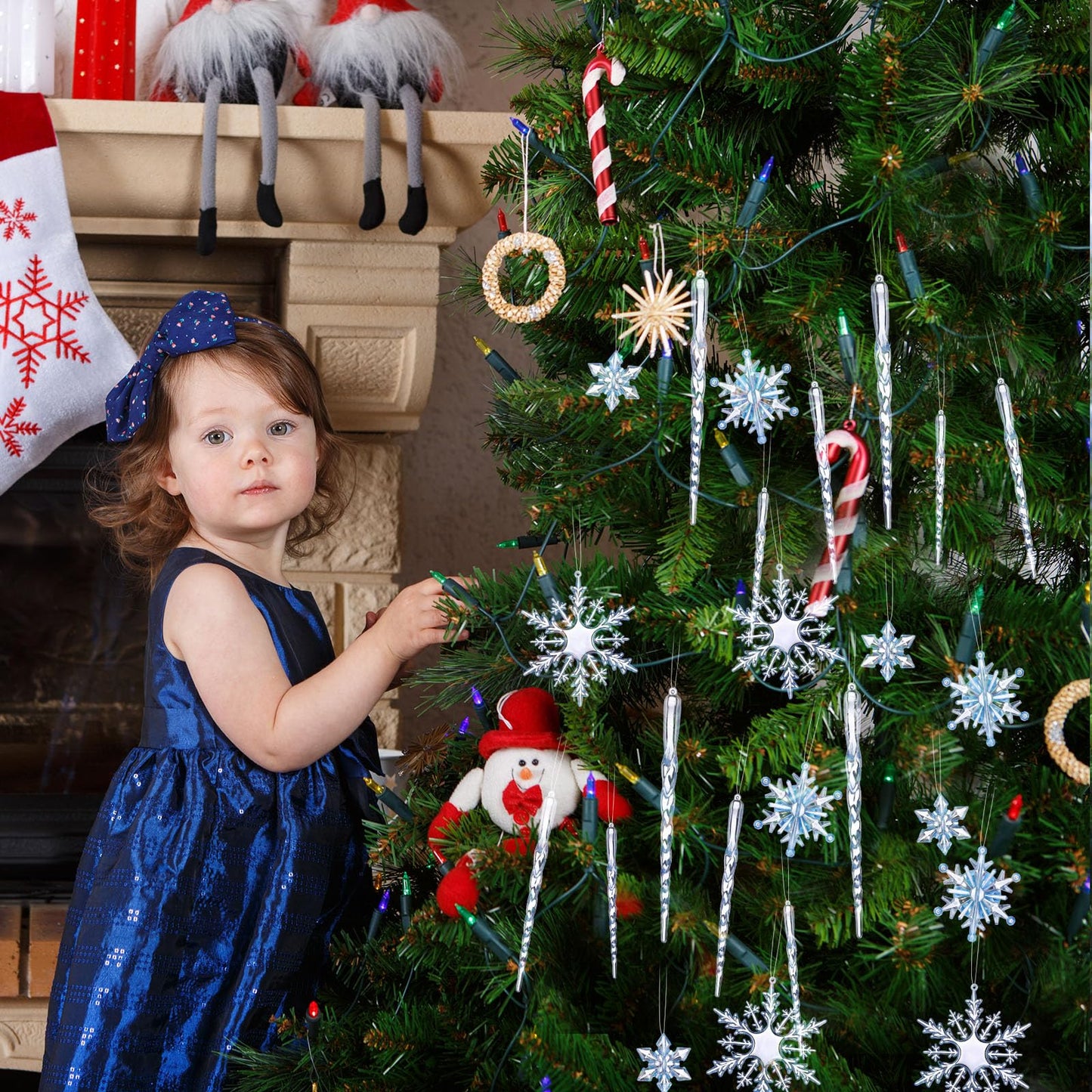 Chuangdi 72 Pcs Snowflake Icicle Ornaments for Christmas Tree Twisted Glitter Icicles Acrylic Hanging Drop Decoration for Winter Xmas Holiday Party New Year Outdoor Supplies(Clear Blue)