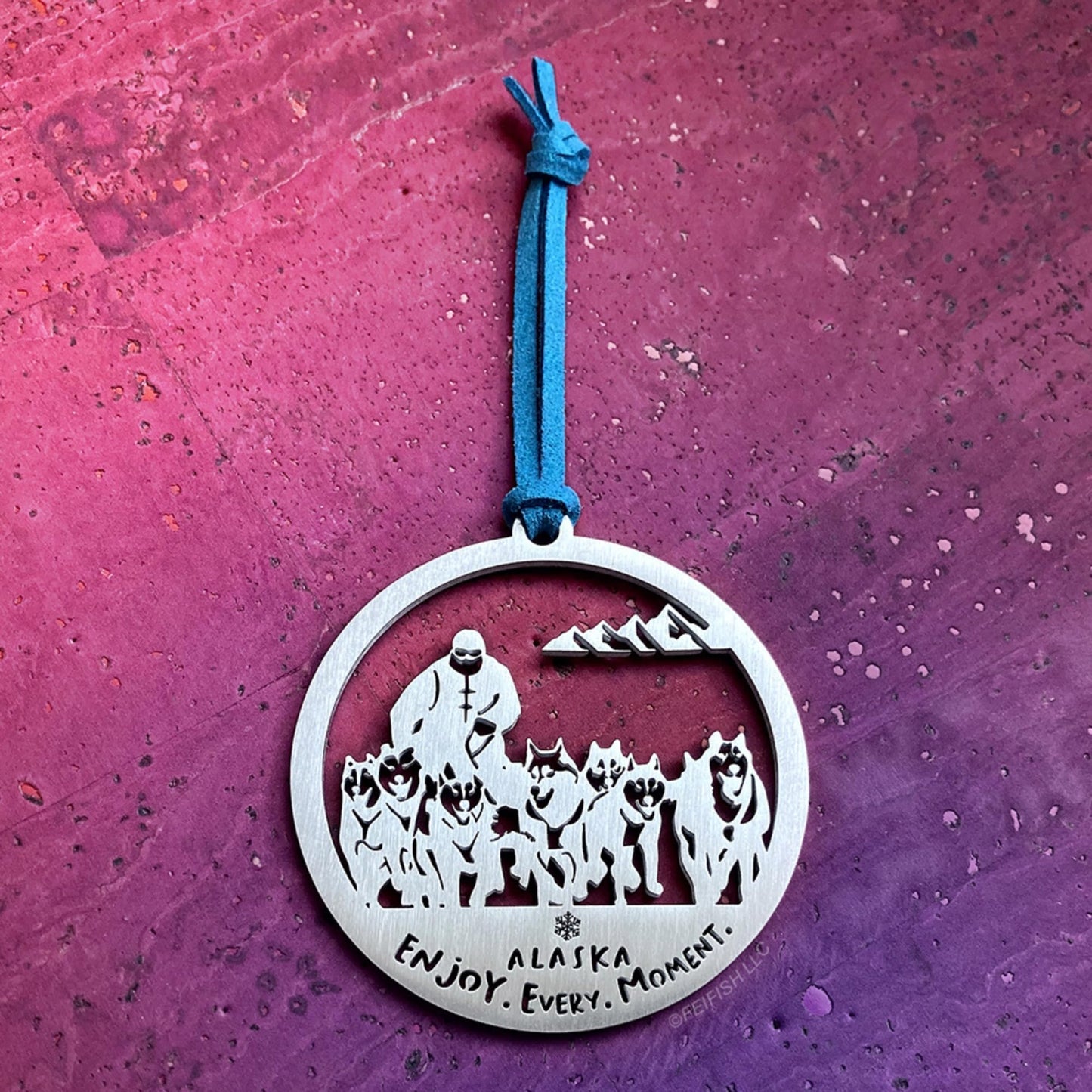 Alaska Iditarod Stainless Steel Ornament Keepsake & Collectible | Window Ornament, Hanging Decoration, Winter Sports & Travel Décor | Handcrafted, Durable & Made in USA