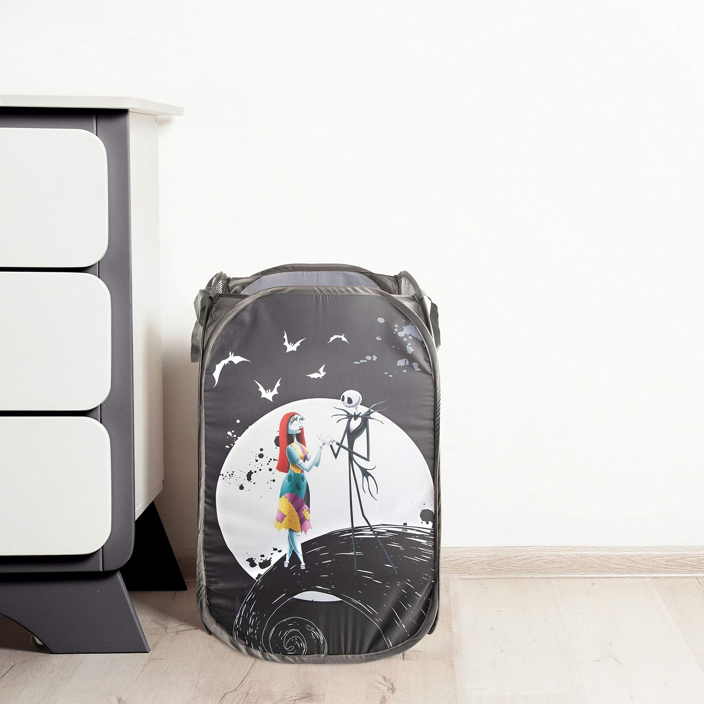 Jay Franco Disney Nightmare Before Christmas Jack & Sally Pop Up Hamper - Mesh Laundry Basket/Bag with Durable Handles (Official Disney Product)