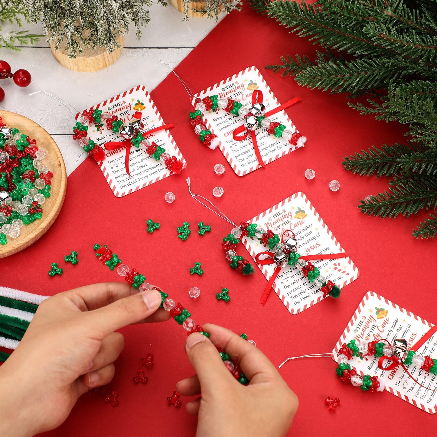 JellyArch 24 Sets Story of Candy Cane Ornament Craft Jesus Religious Christmas Beaded Ornament Kit DIY Xmas Craft Gift 696 Beads 24 Cards 48 Bells 24 Chenille Stems 1 Ribbon for Tree Decor (Red,Green)