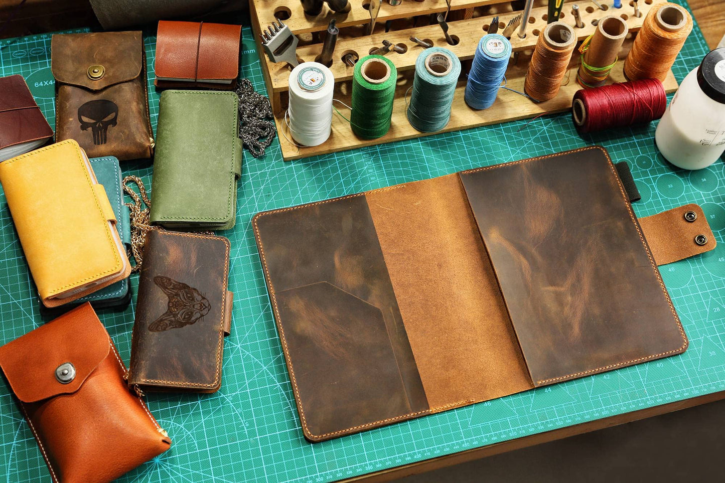 Leather composition notebook book cover case/vintage rustic leather cover portfolio for composition notebook