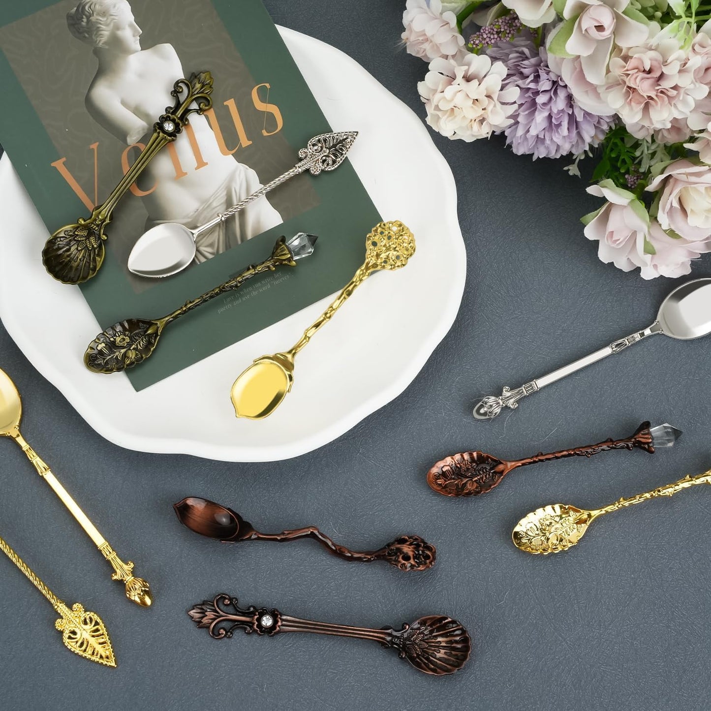 HOSTK Resto Coffee Spoons, Crystal Alloy Spoons, Creative Tableware Dessert Spoon, Vintage Carved Tea Spoon for Coffee Sugar Dessert Cake Ice Cream Soup Home Office Party Supplies (18 Pieces)
