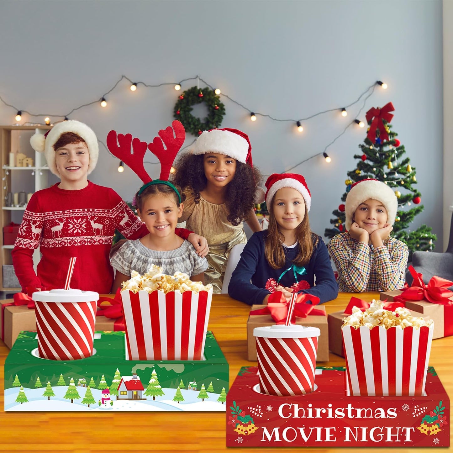 QOUBAI 32Pcs Christmas Party Supplies Movie Night Paper Snacks Boxes Xmas Santa Snowman Cinema Movie Theater Snack Tray Party Decorations Popcorn Drink Holder Set for Holiday Birthday Holiday