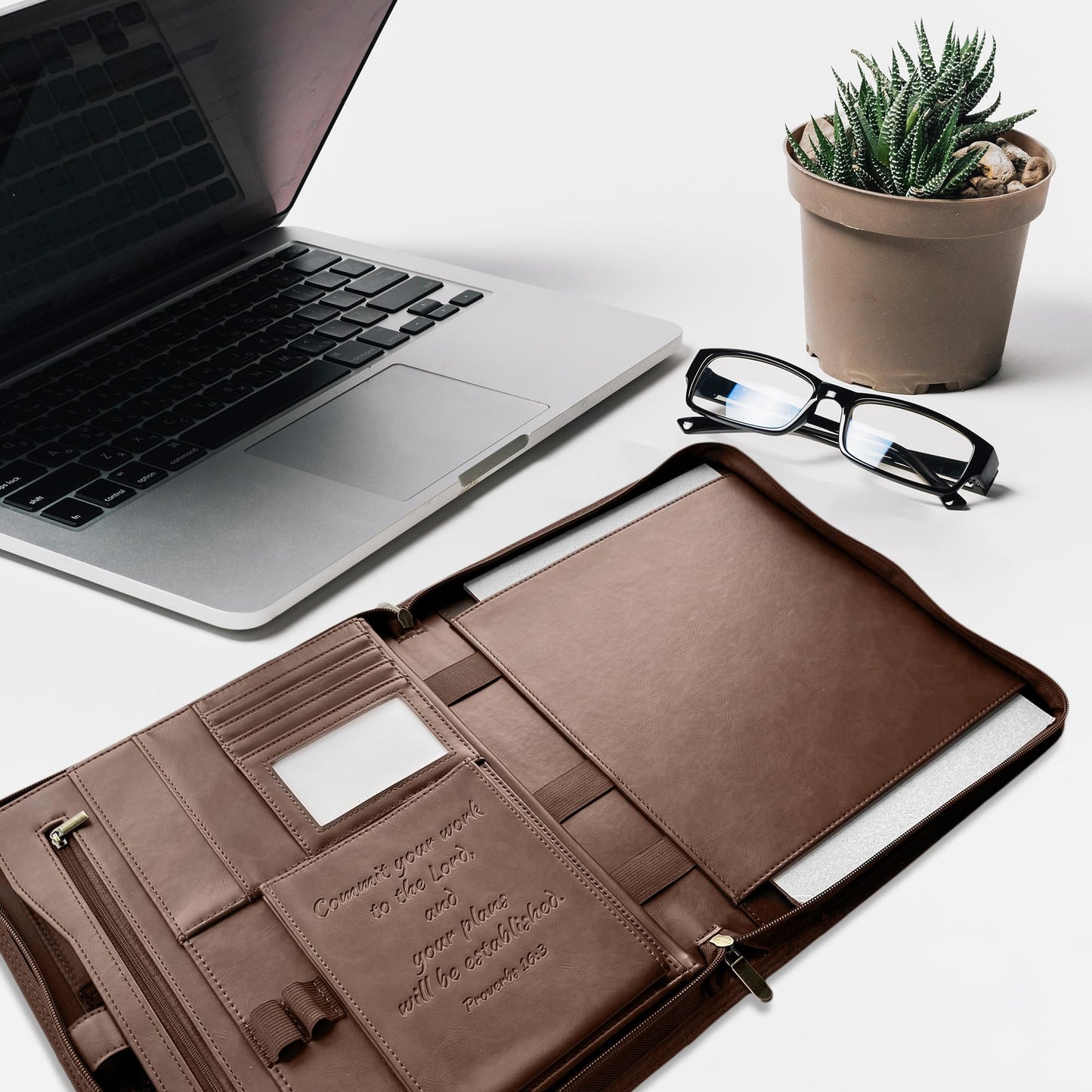 DEHITE Leather Portfolio for Men – Padfolio Case for Men and Women – Brown Bible Notebook Organizer – Pen Slots – Zipper Binder – Premium PU Leather – Feels Like Full-Grain – Office Gift Accessories